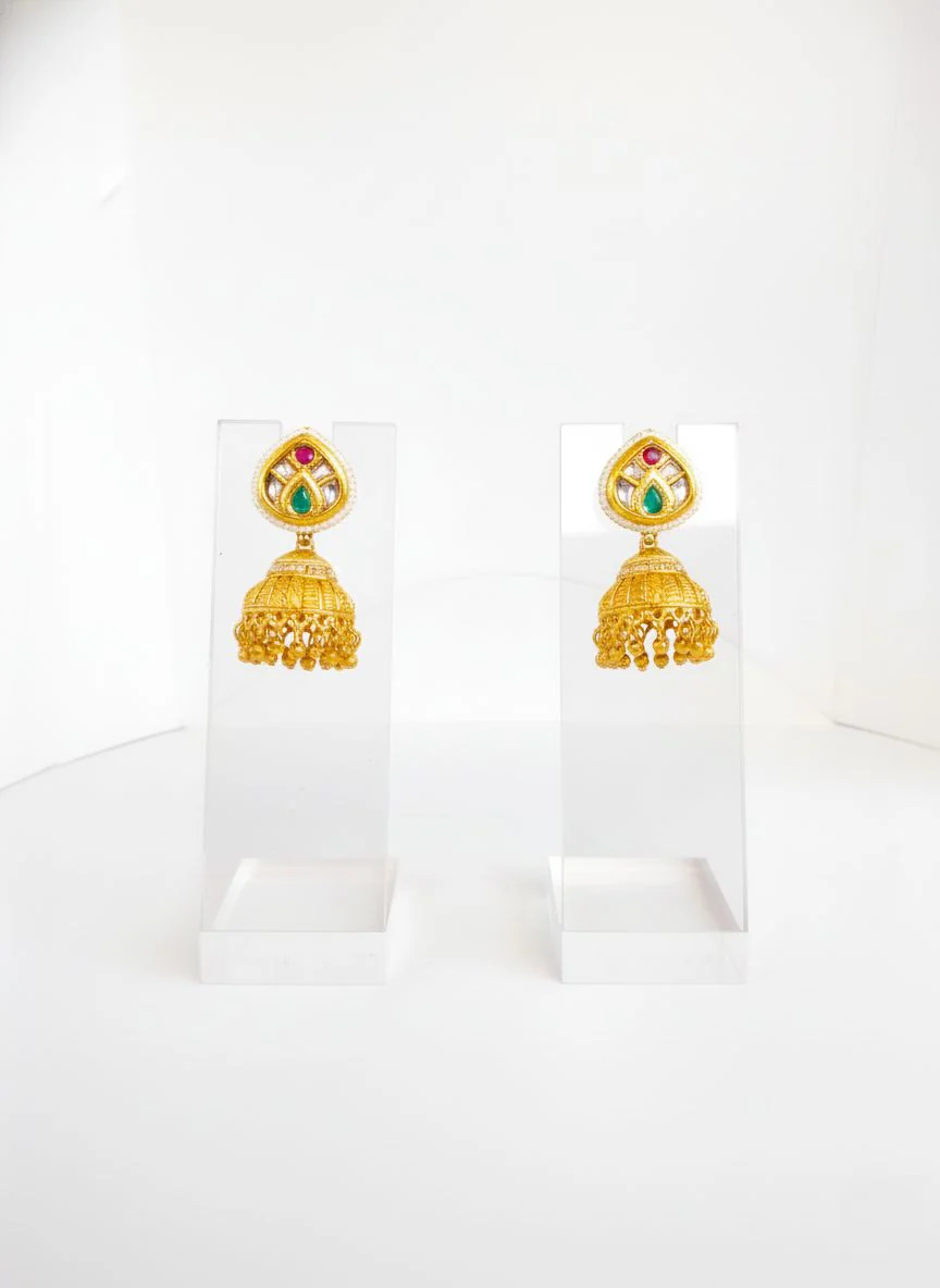 Antique Gold Kundan Bridal Necklace Set with Pearl & Polki Detailing - Image 2