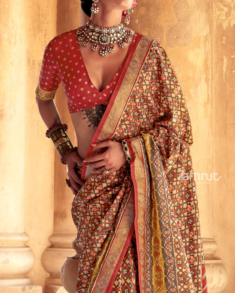 Beige Patola Silk Saree with Orange Border and Unstitched Blouse - Image 3