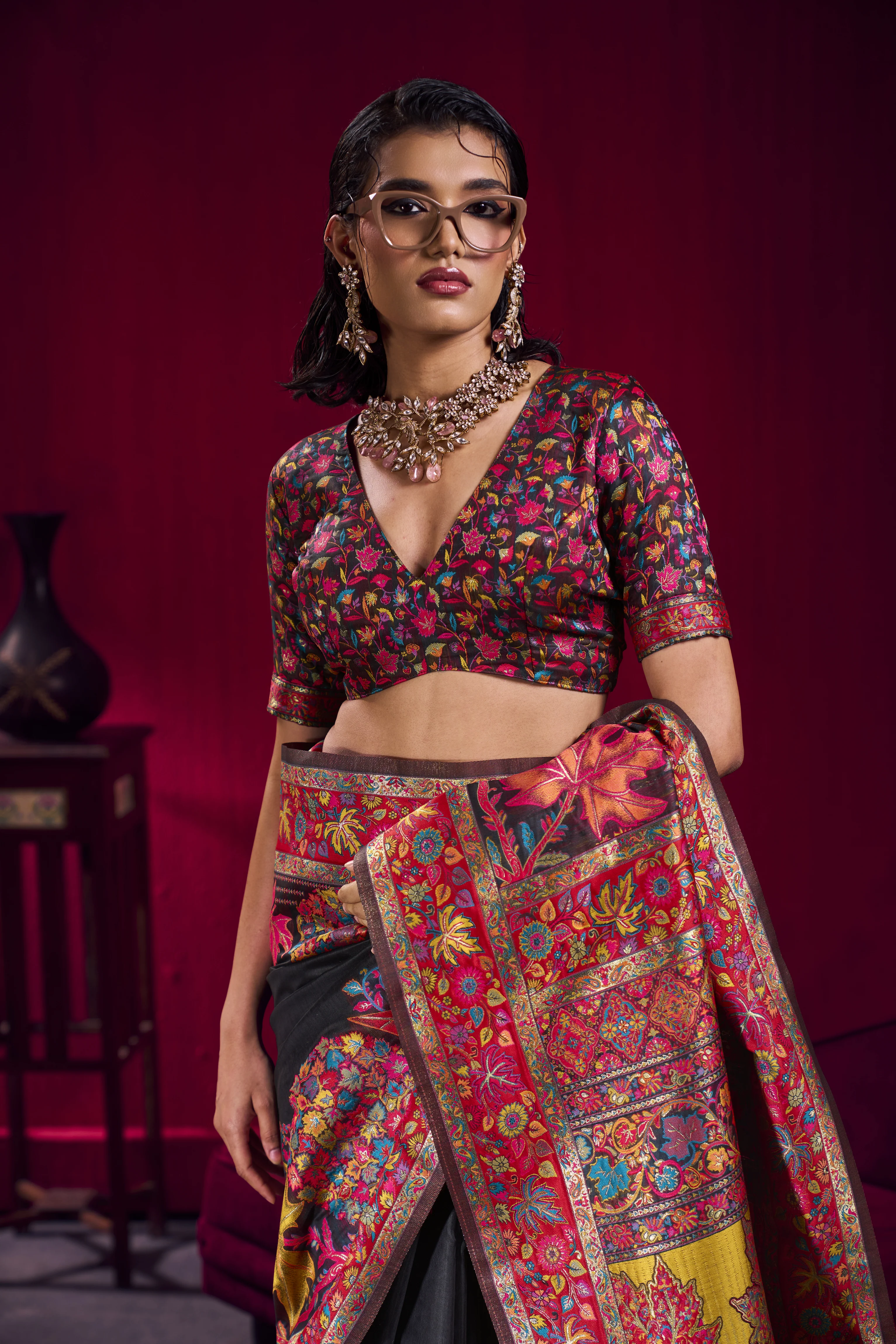 Black Kashmiri Modal Pashmina Saree with Multicolor Floral Weaving - Image 2