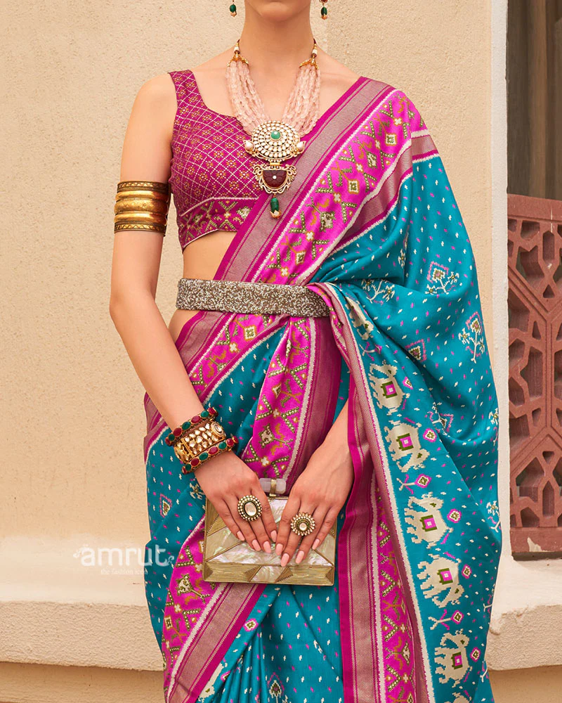 Blue and Pink Ethnic Printed Patola Silk Saree with Unstitched Blouse - Image 3