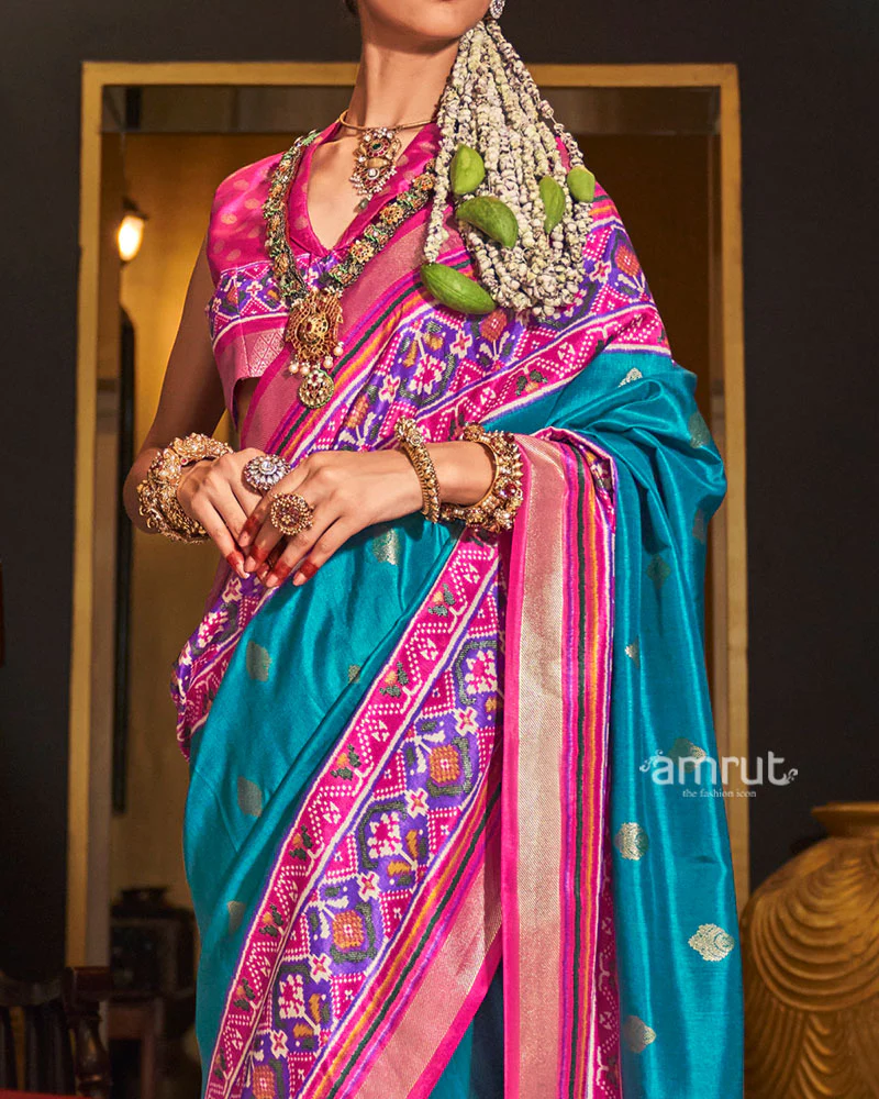 Blue and Pink Printed Border Traditional Saree with Unstitched Blouse - Image 3