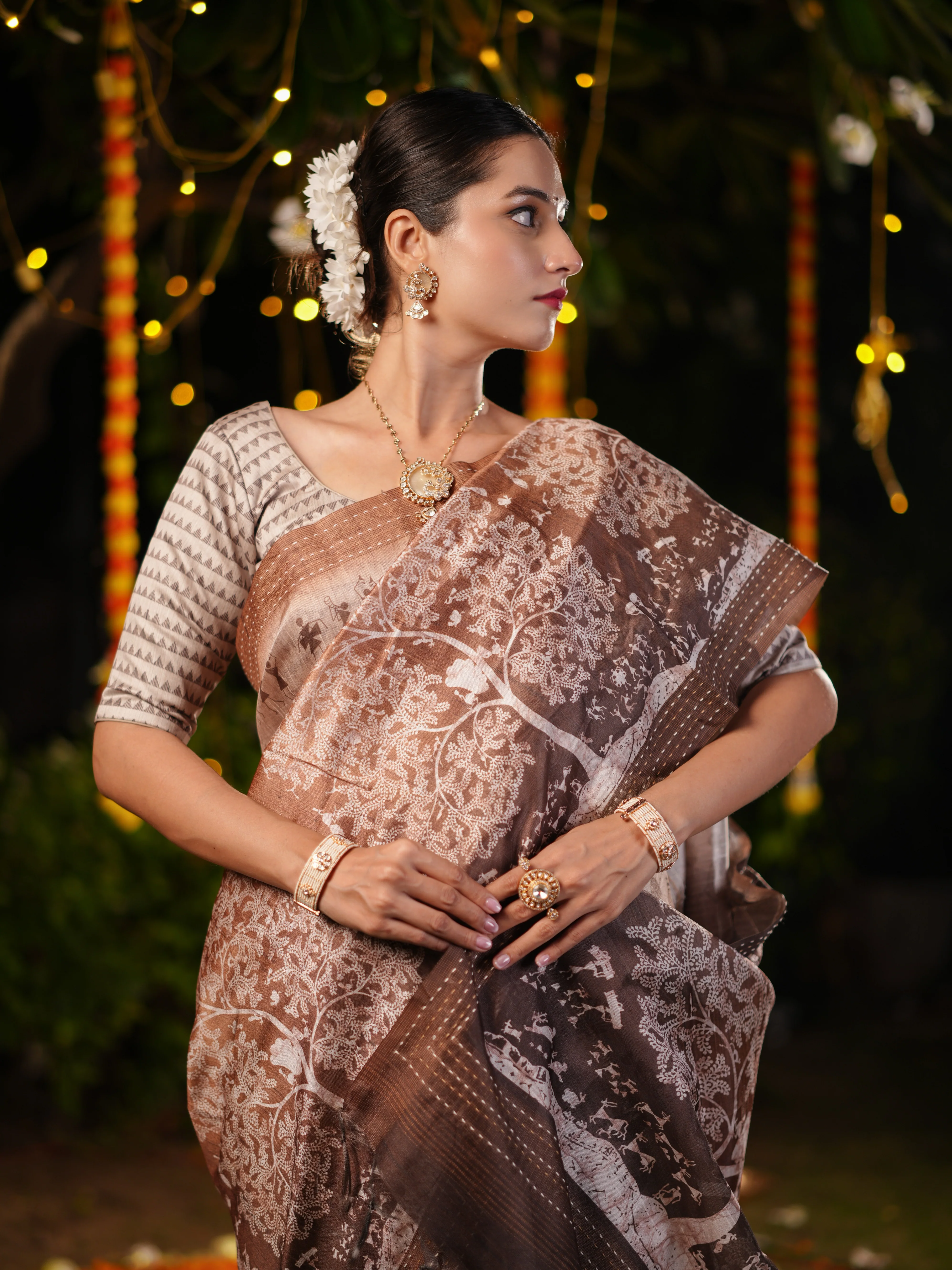 Brown PV Cotton Khadi Saree with Intricate Floral Prints and Unstitched Blouse - Image 5