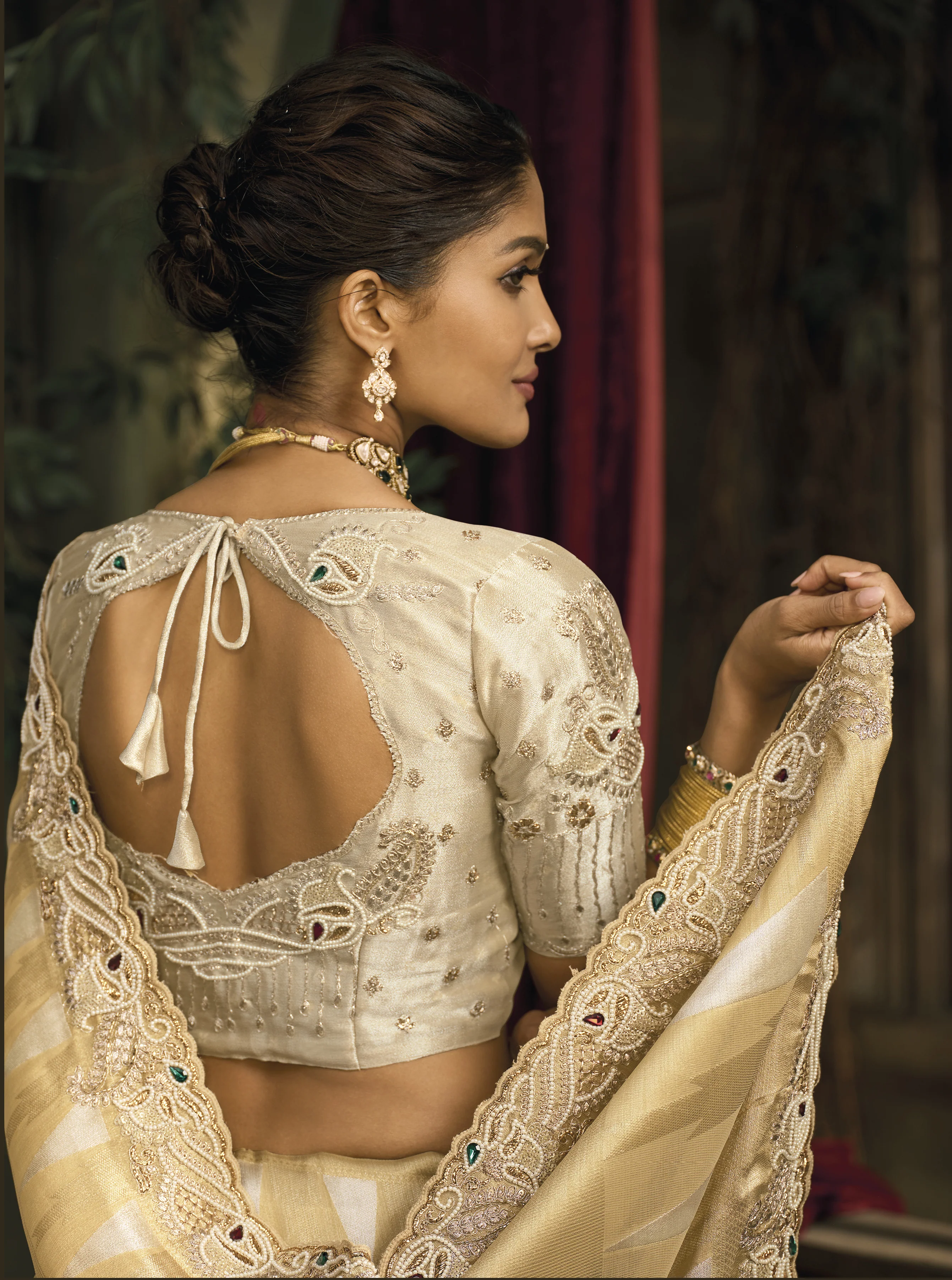 Classic Beige Gold Silk Saree with Elegant Embroidery Border - Image 3