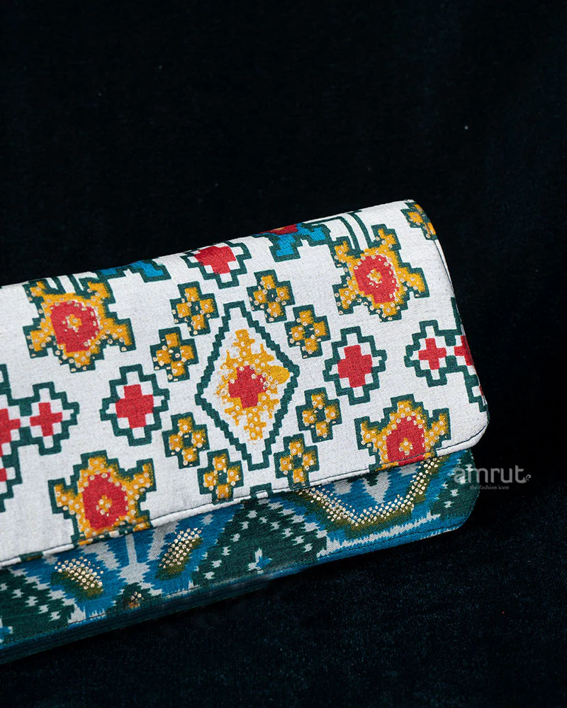 Cream and Teal Geometric Floral Print Clutch - Image 2