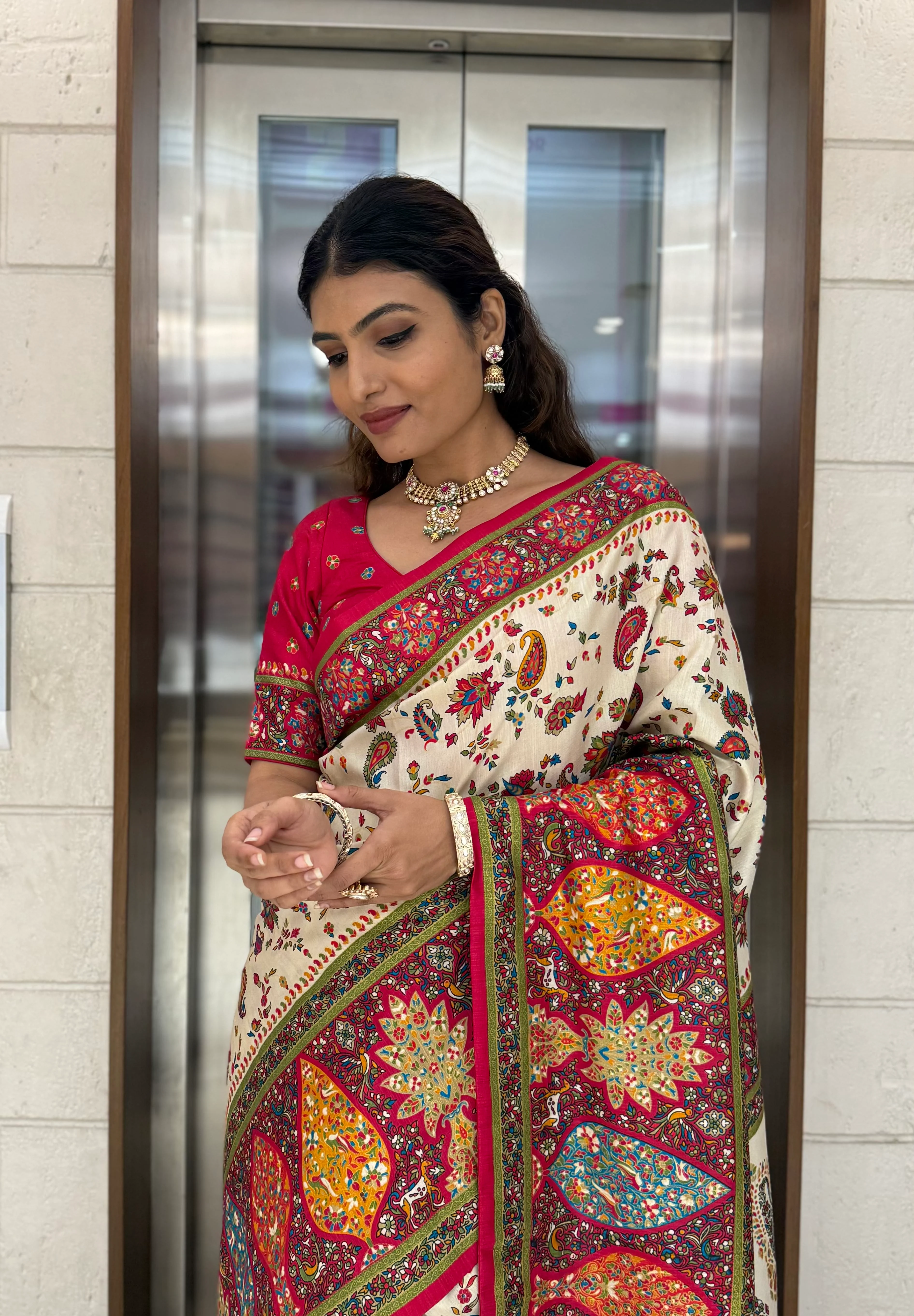 Cream Silk Patola Print Saree with Hand-Embroidered Border & Tassels - Image 6