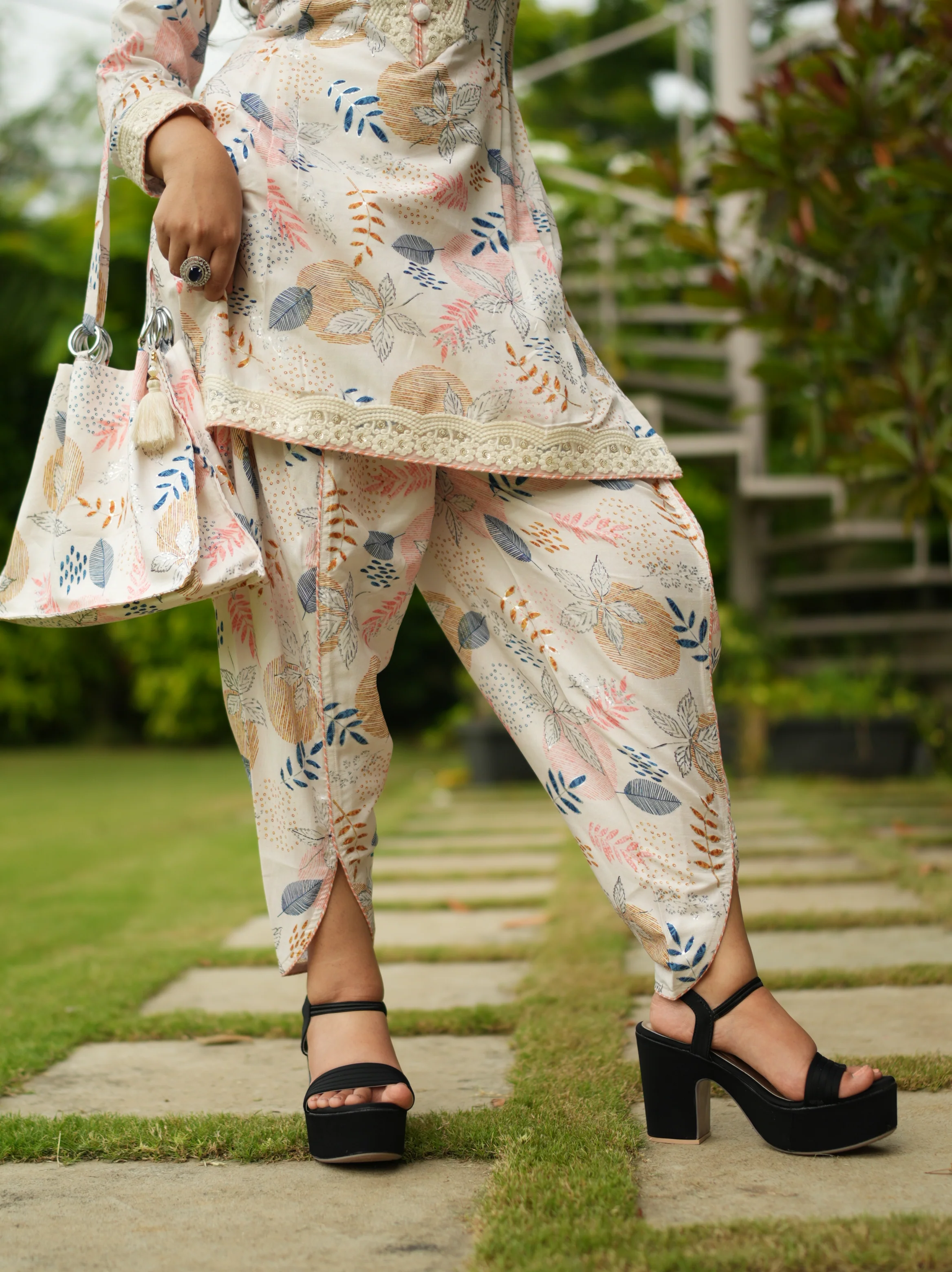 Cream White Embroidered Suit Set with Matching Bag - Image 3