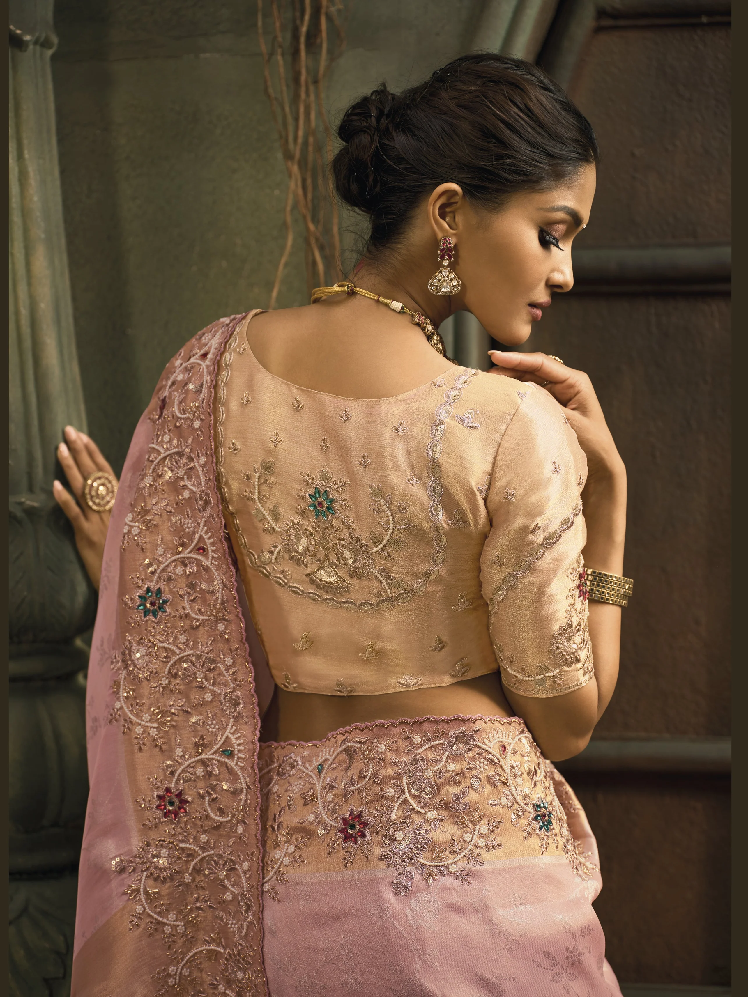 Elegant Blush Pink Silk Saree with Floral Embroidered Border - Image 4