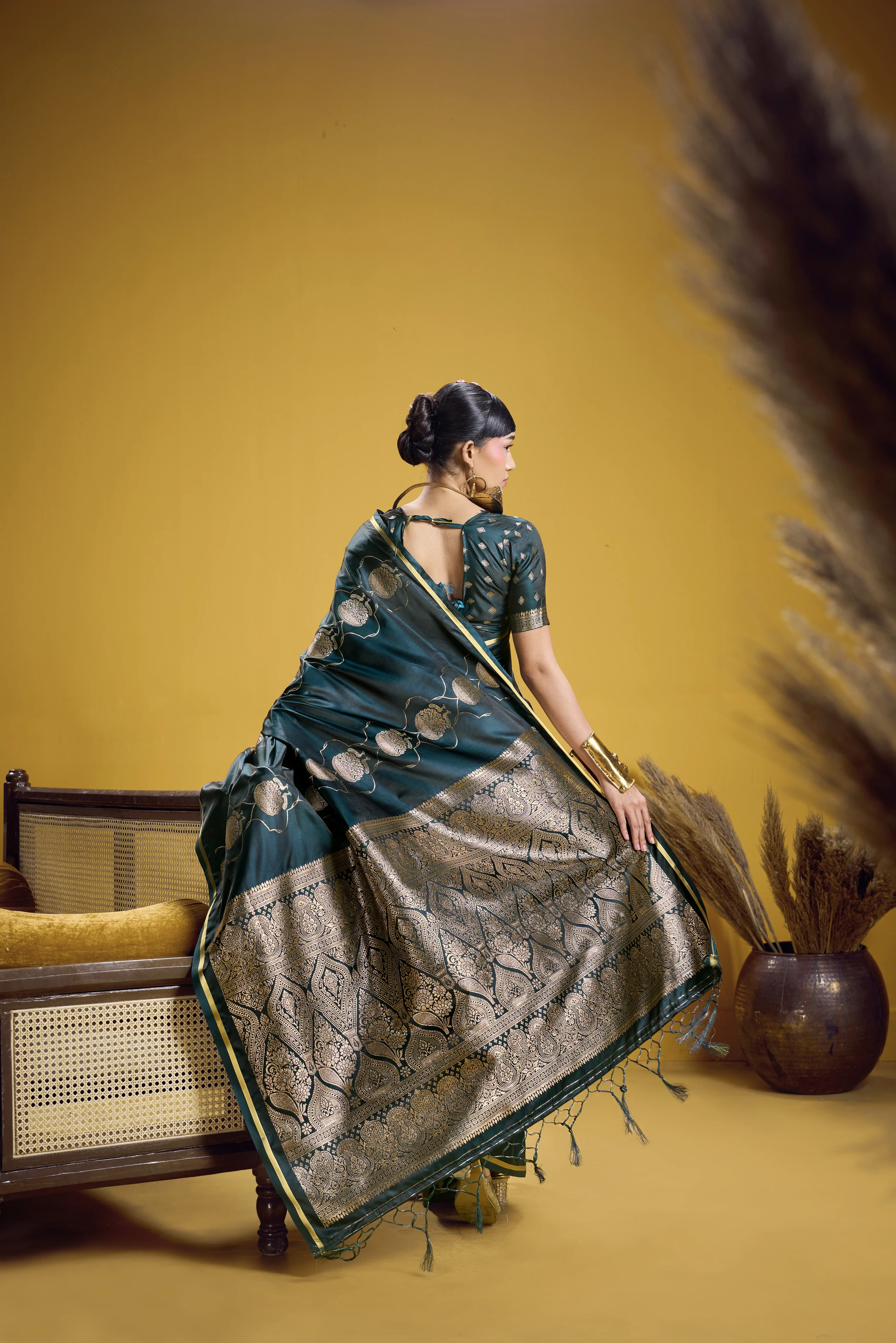 Elegant Bottle Green Satin Handloom Saree with Gold Woven Motifs - Image 3
