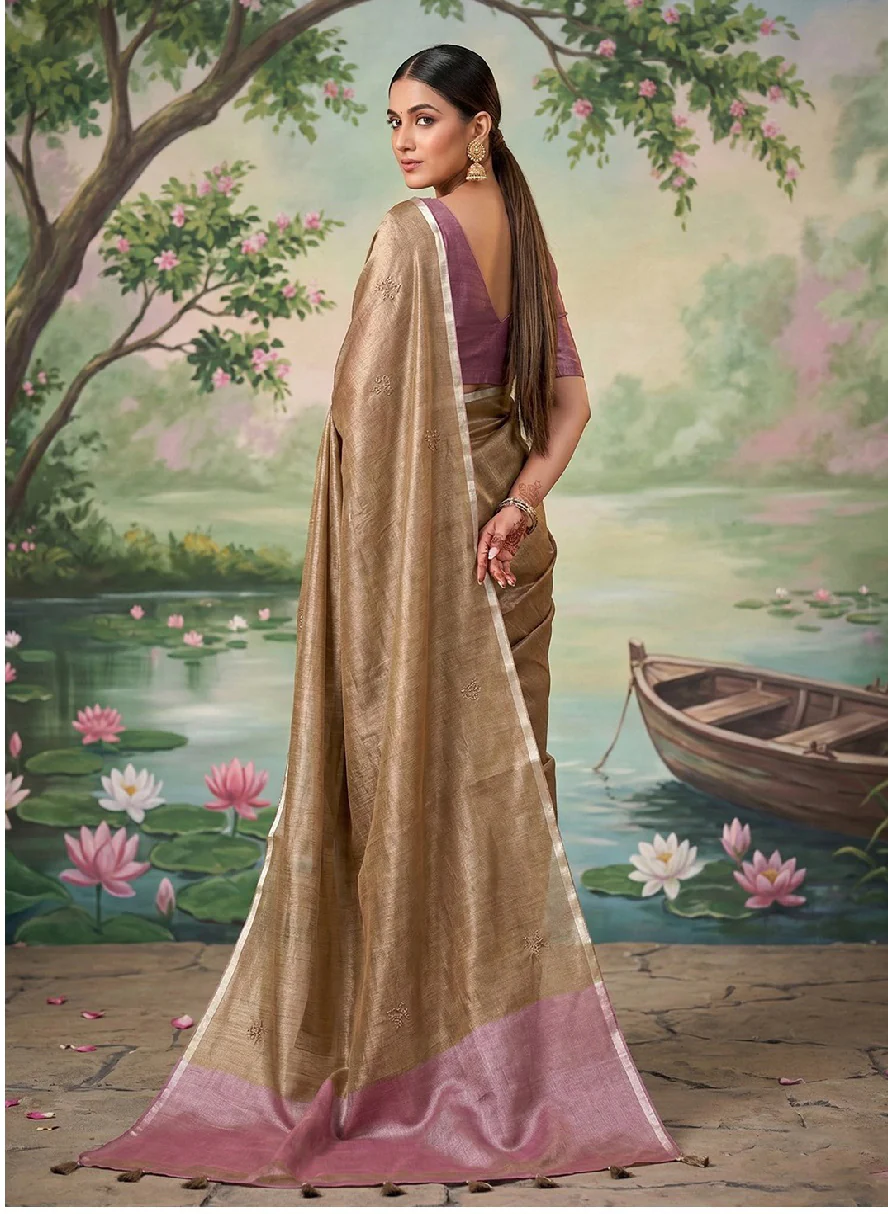 Elegant Bronze Tissue Saree with Pink Contrast Pallu - Image 2