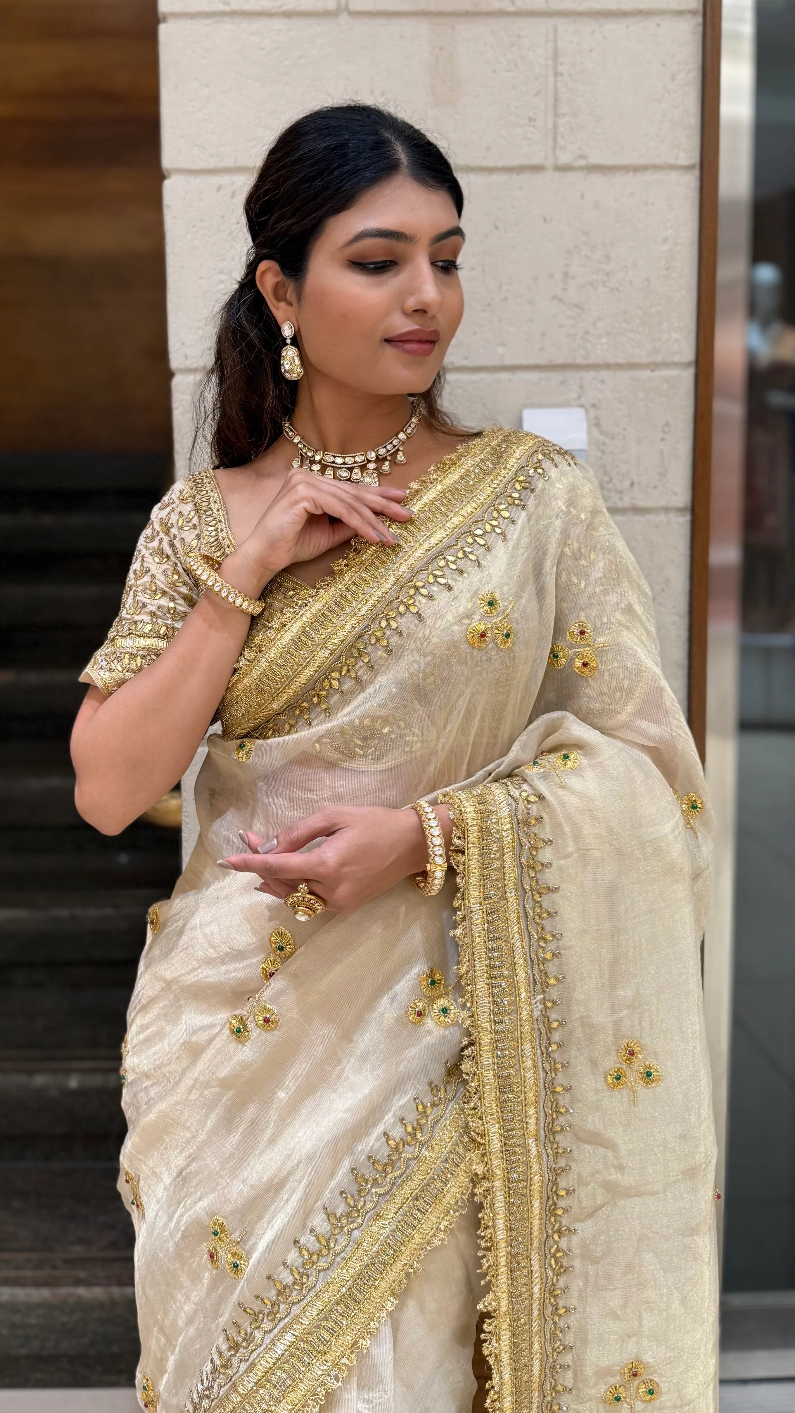Elegant Ivory Gold Embroidered Designer Saree with Heavy Border & Matching Blouse - Image 4