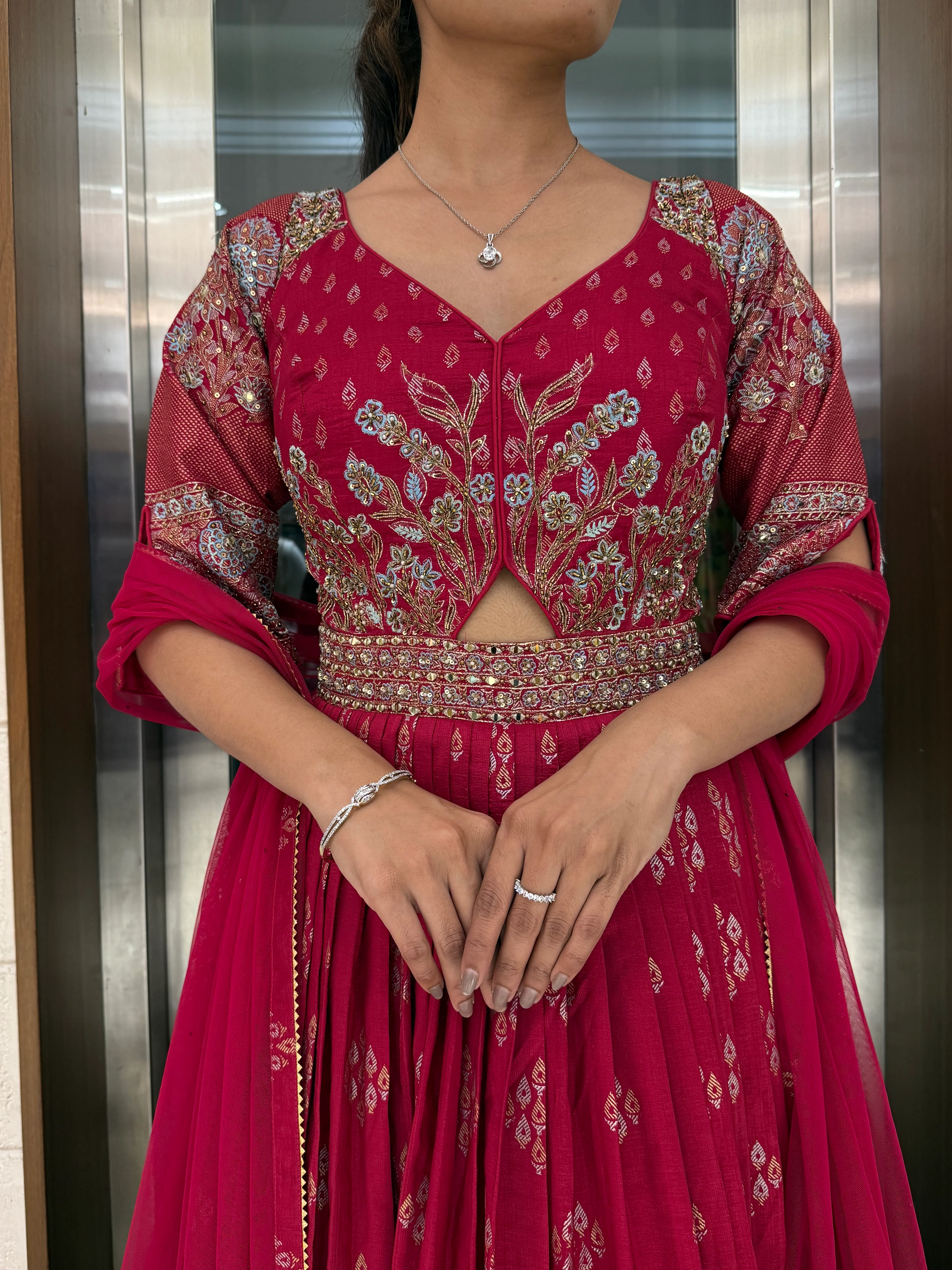 Elegant Maroon Embroidered Anarkali Gown with Dupatta - Image 5