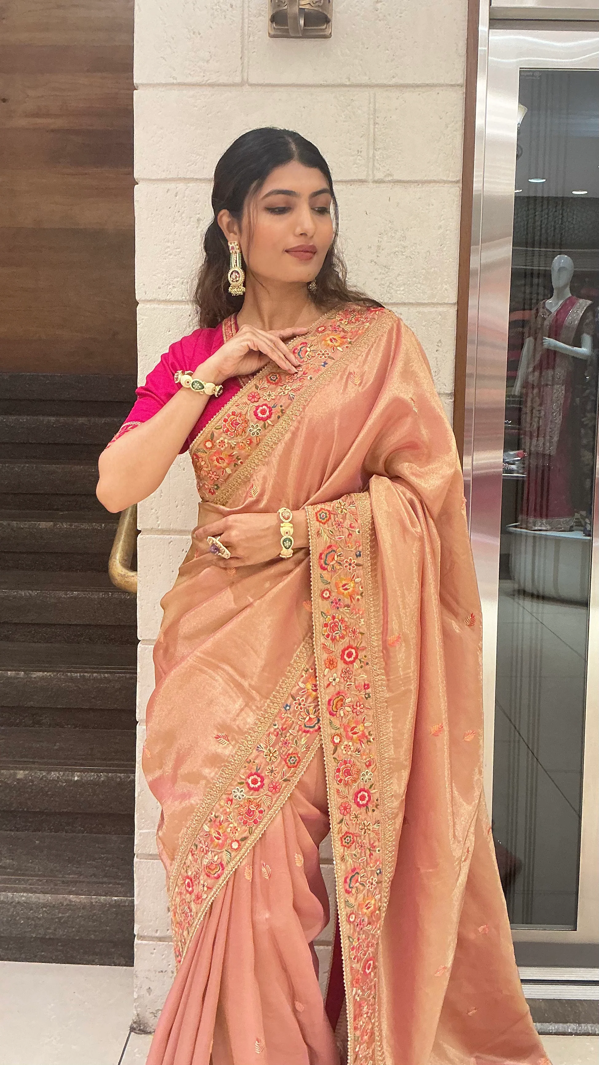 Elegant Peach Gold Designer Saree with Floral Embroidered Border & Rani Pink Blouse - Image 4