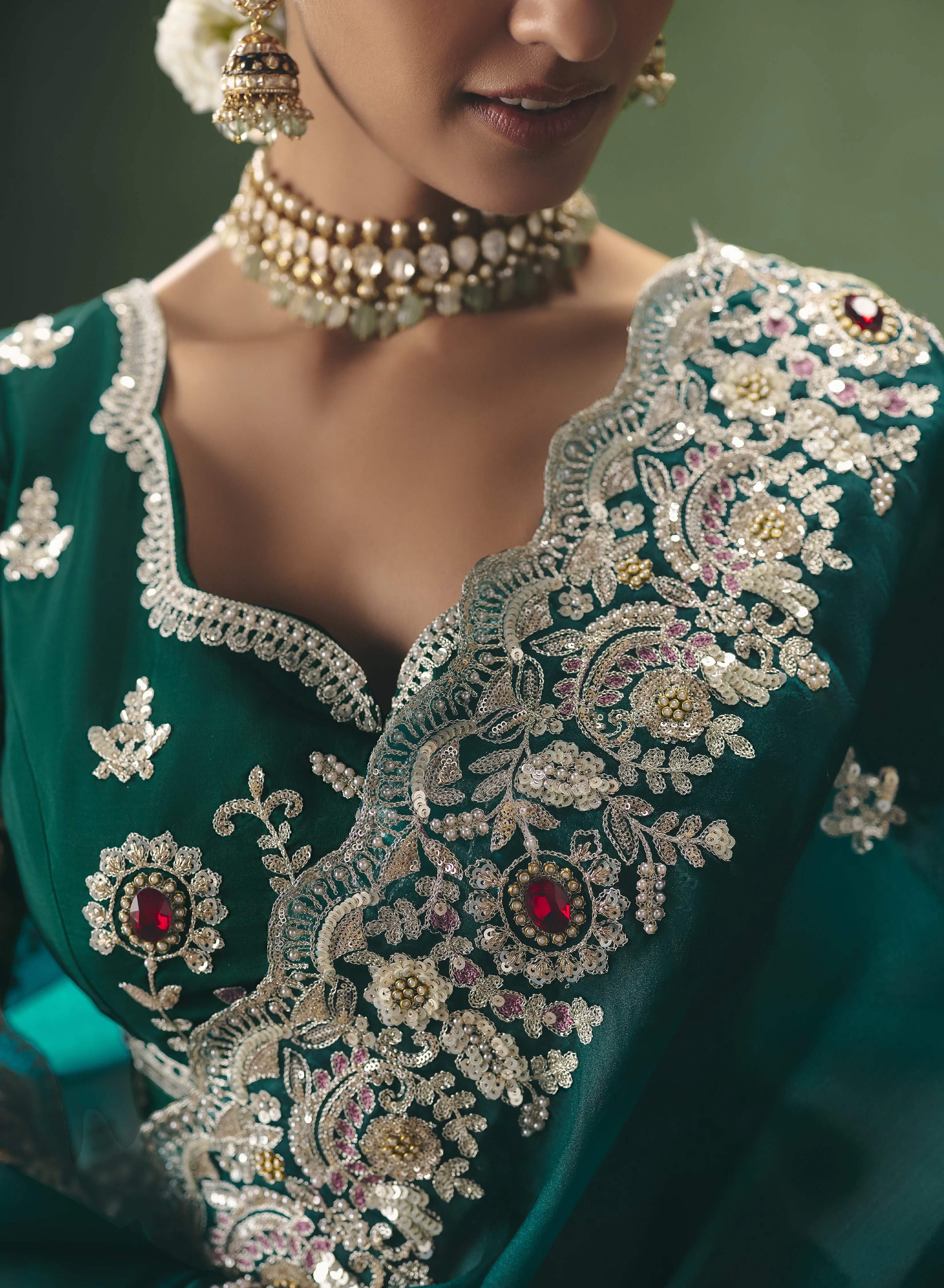 Emerald Green Designer Embroidered Saree with Blouse - Image 2