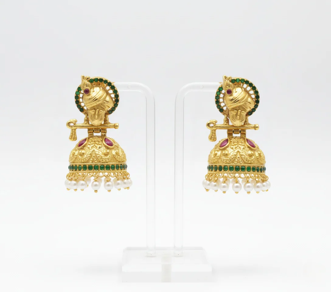 Flute-Playing Krishna Antique Gold and Pearl Set - Image 3
