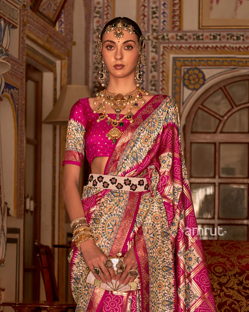 Fuchsia Pink and Cream Bandhani Saree with Unstitched Blouse and Belt - Image 2