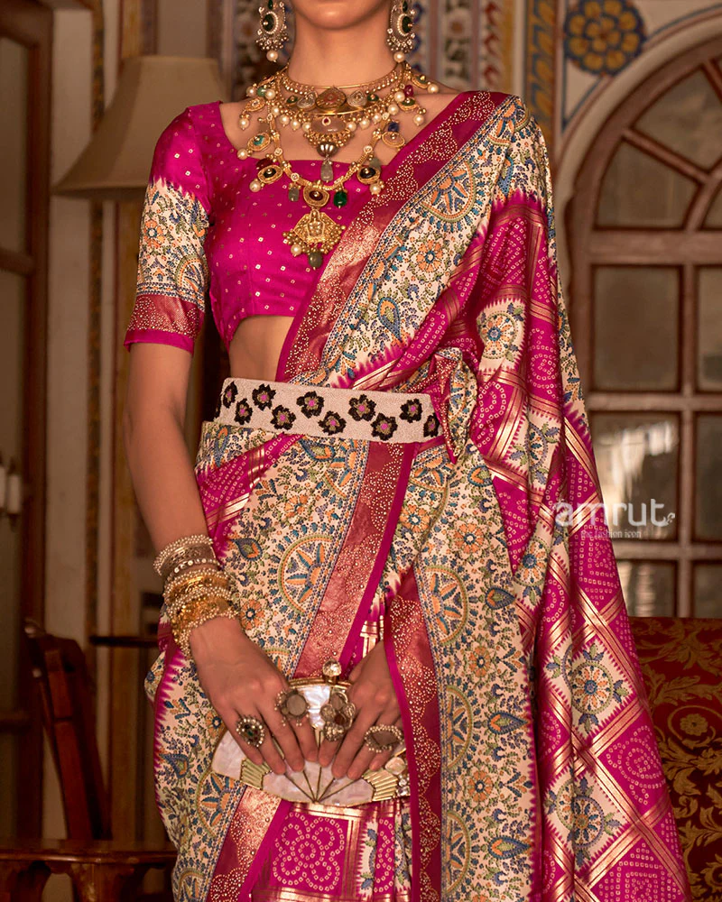 Fuchsia Pink and Cream Bandhani Saree with Unstitched Blouse and Belt - Image 3