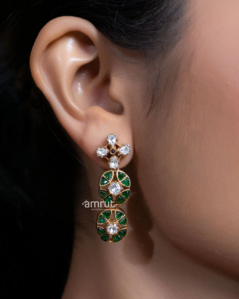 Gold Choker Necklace and Emerald Diamond Drop Earrings Set - Image 2