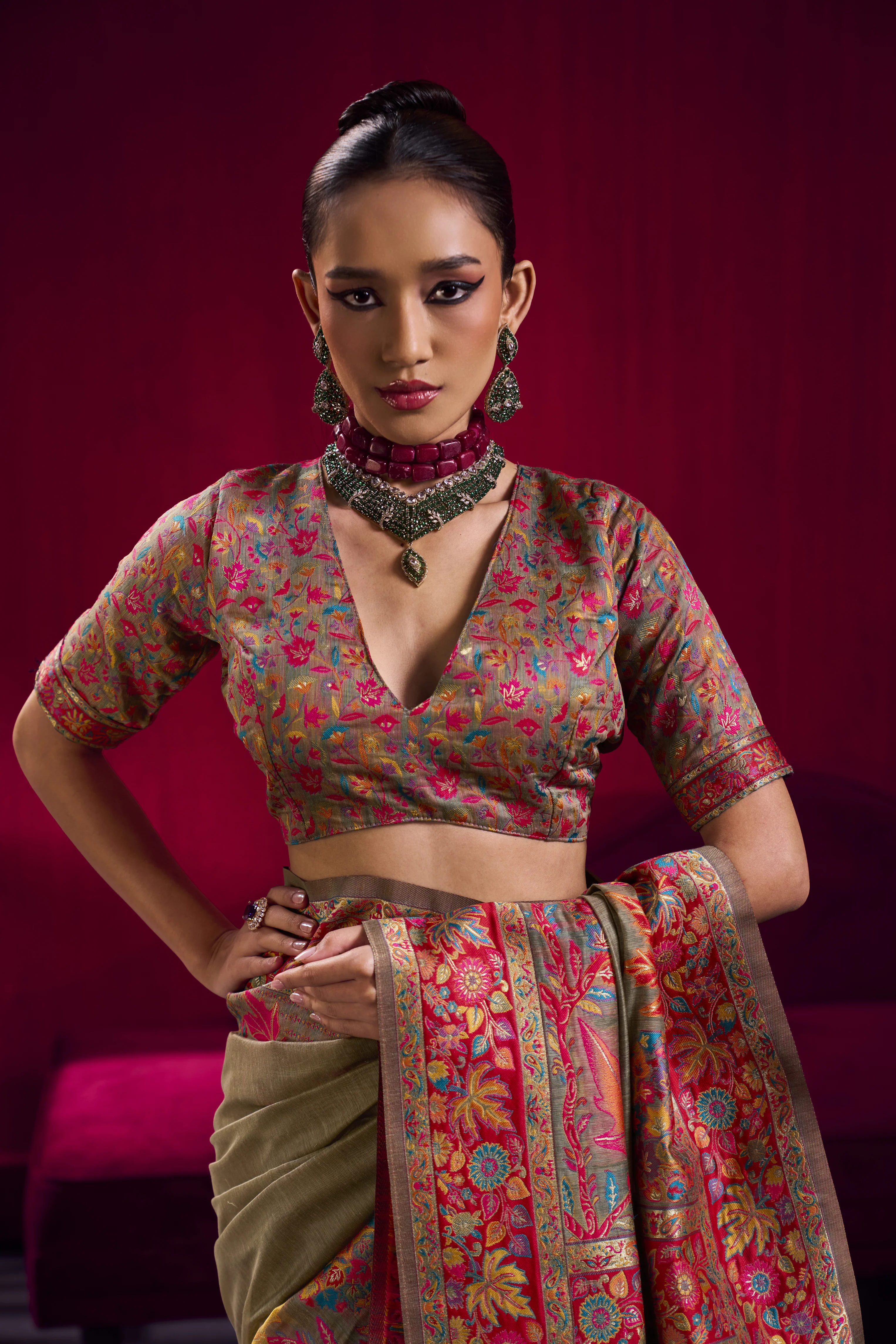 Golden Beige Kashmiri Modal Pashmina Saree with Multicolor Floral Weaving - Image 2