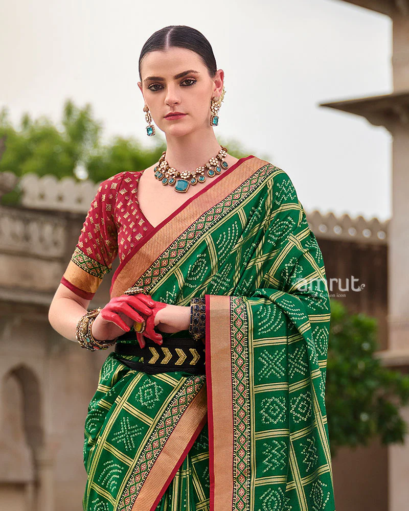 Green Bandhani Printed Silk Saree with Unstitched Blouse - Image 2