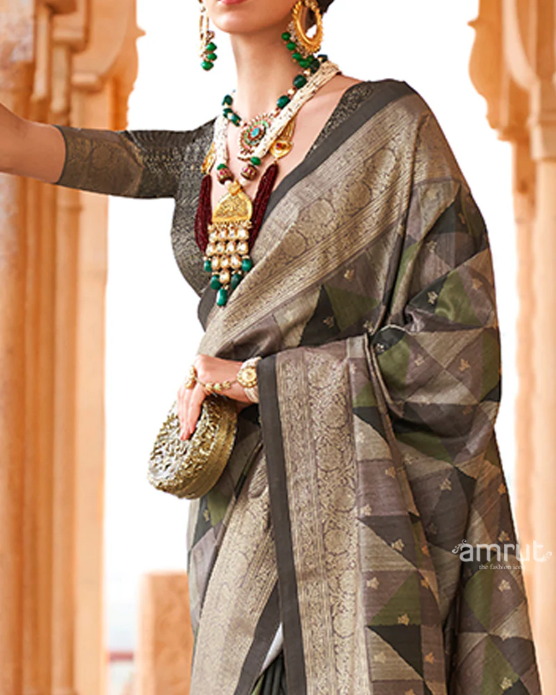 Green Multicolor Zari Embellished Silk Saree with Unstitched Blouse - Image 3