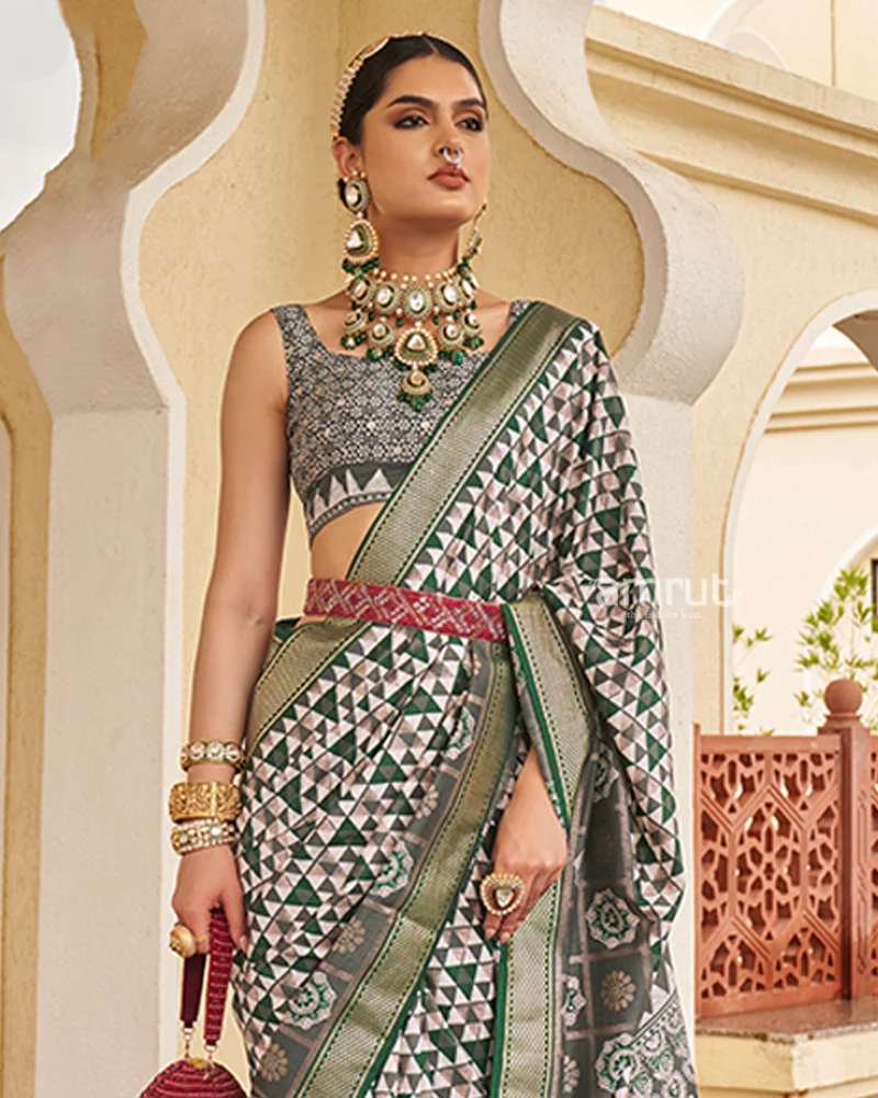 Green & White Geometric Printed Embellished Zari Border Silk Saree with Unstitched Blouse - Image 2