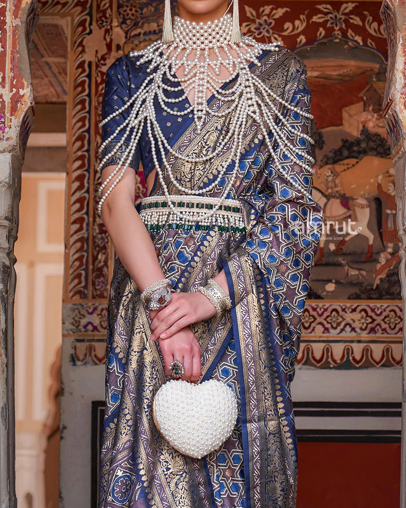 Grey and Blue Printed Silk Saree with Zari Border and Unstitched Blouse - Image 3