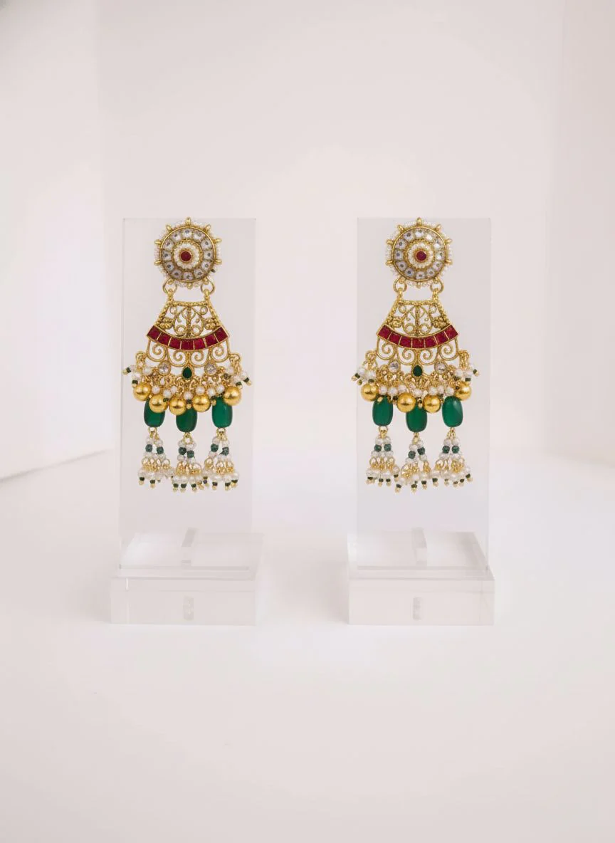 Imperial Emerald & Pearl Layered Necklace Set with Kundan Temple Pendant - Image 2