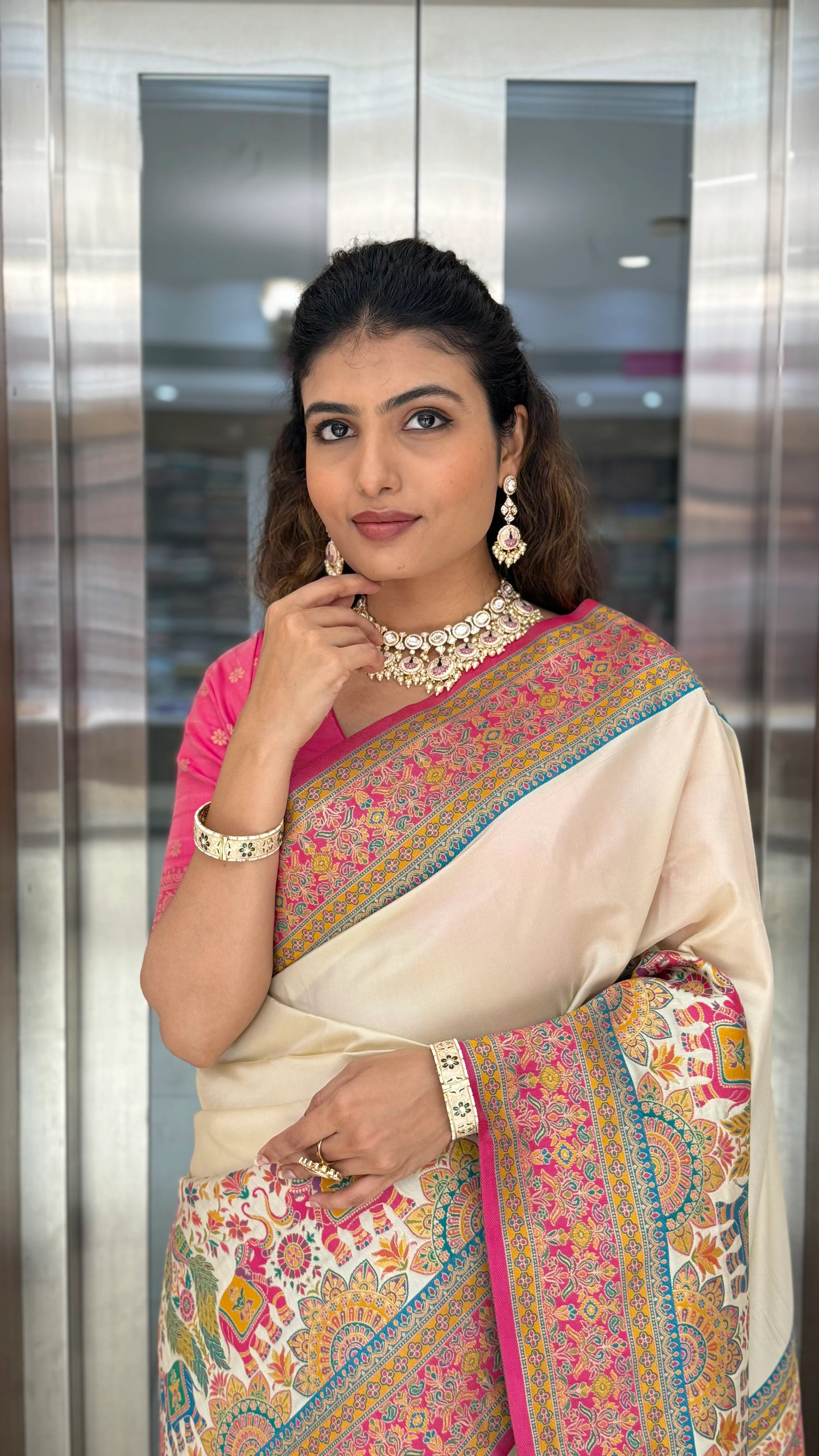 Ivory Banarasi Silk Saree with Multicolor Meenakari Weave & Contrast Pink Border - Image 6