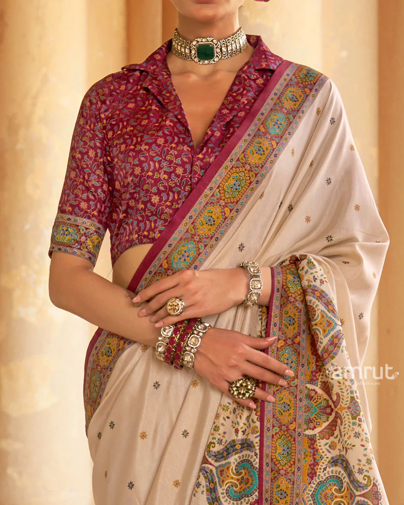 Ivory Floral Printed Border Saree with Unstitched Blouse - Image 3