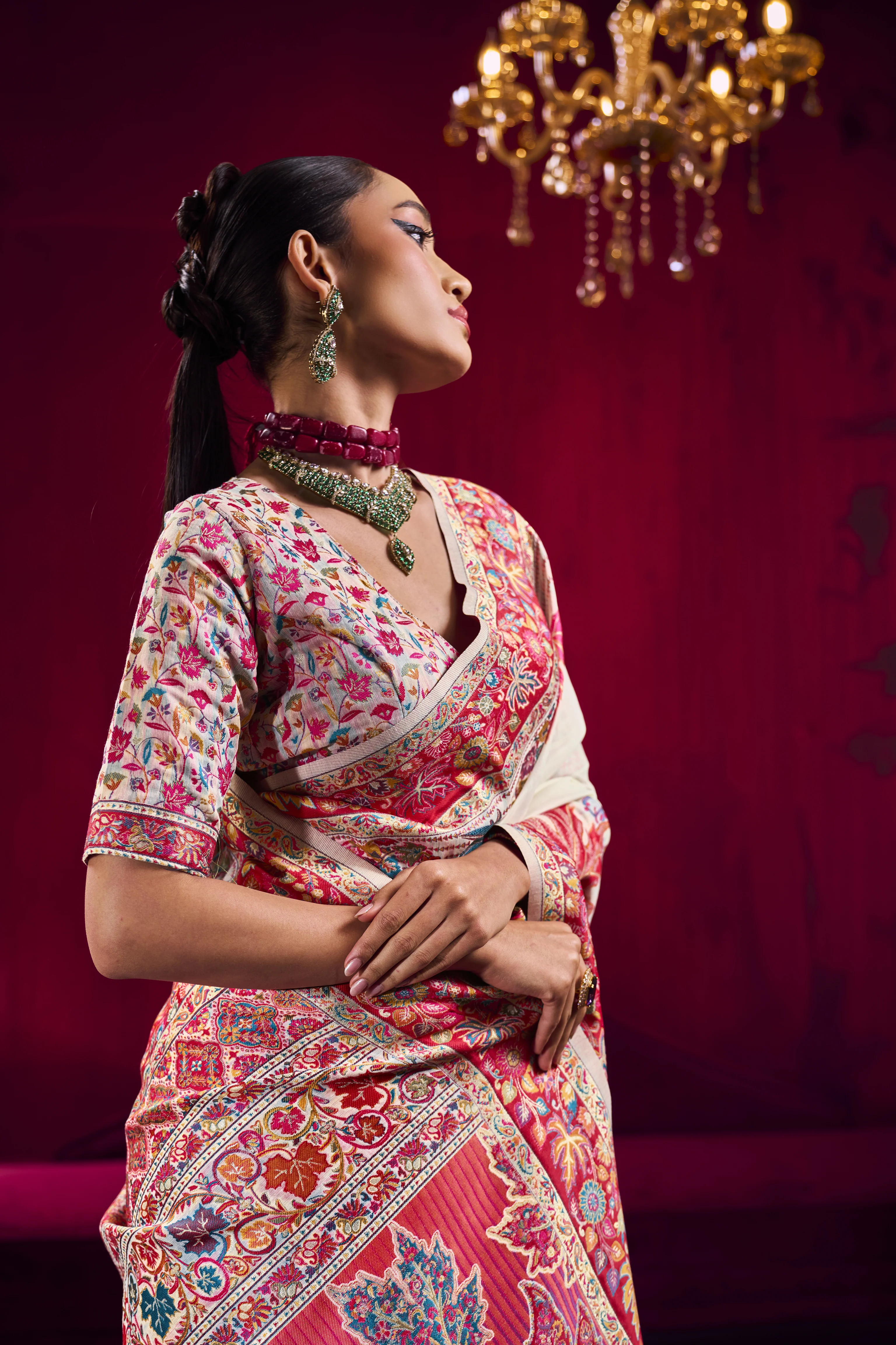 Ivory White Kashmiri Modal Pashmina Saree with Multicolor Floral Weaving - Image 2
