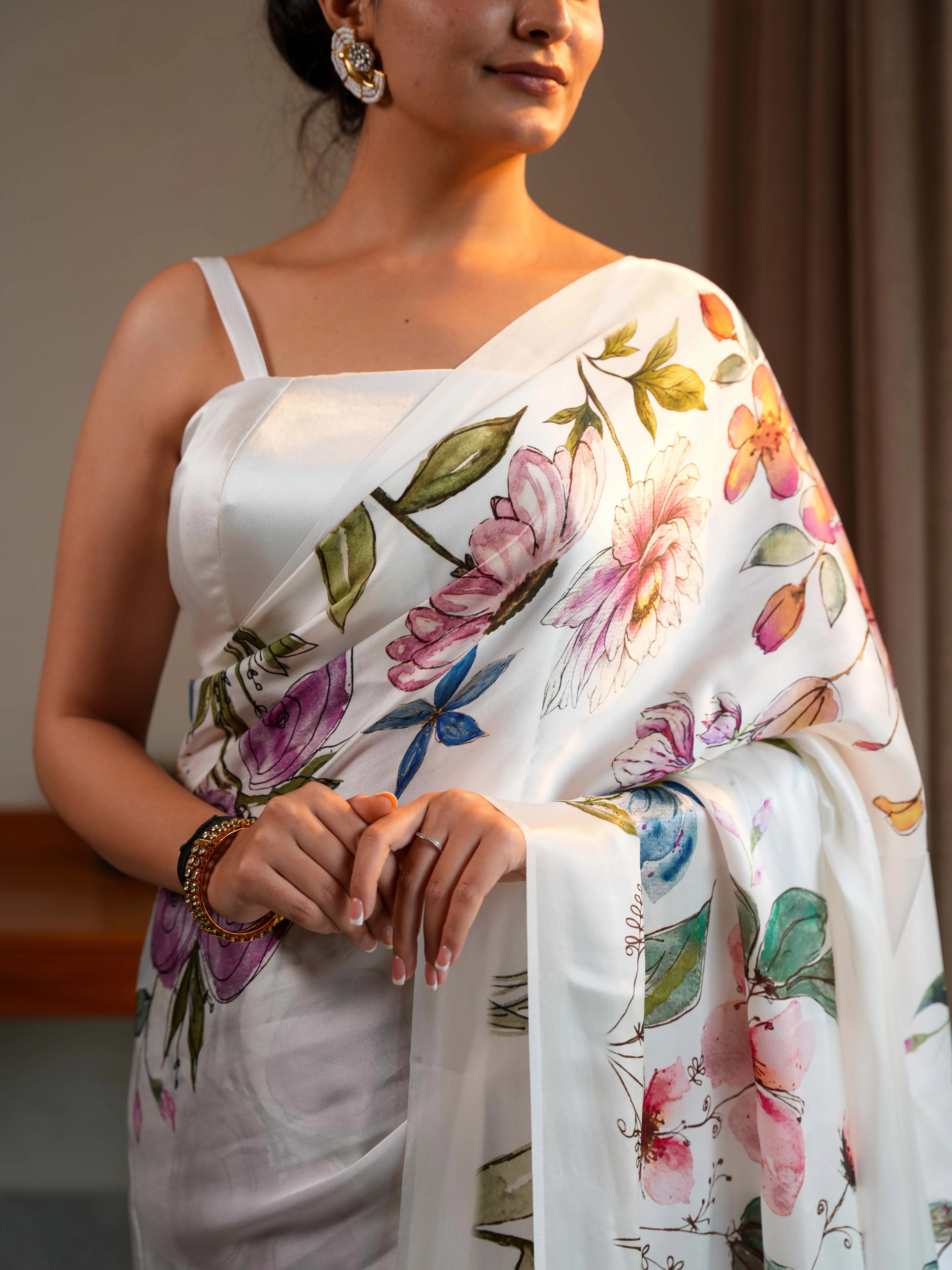 Ivory White Pure Satin Silk Saree with Hand-Painted Style Digital Print Unstitched Blouse - Image 5