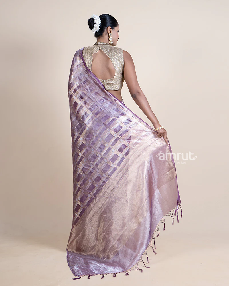 Lavender Tissue Silk Saree with Metallic Check Pattern and Unstitched Blouse - Image 5