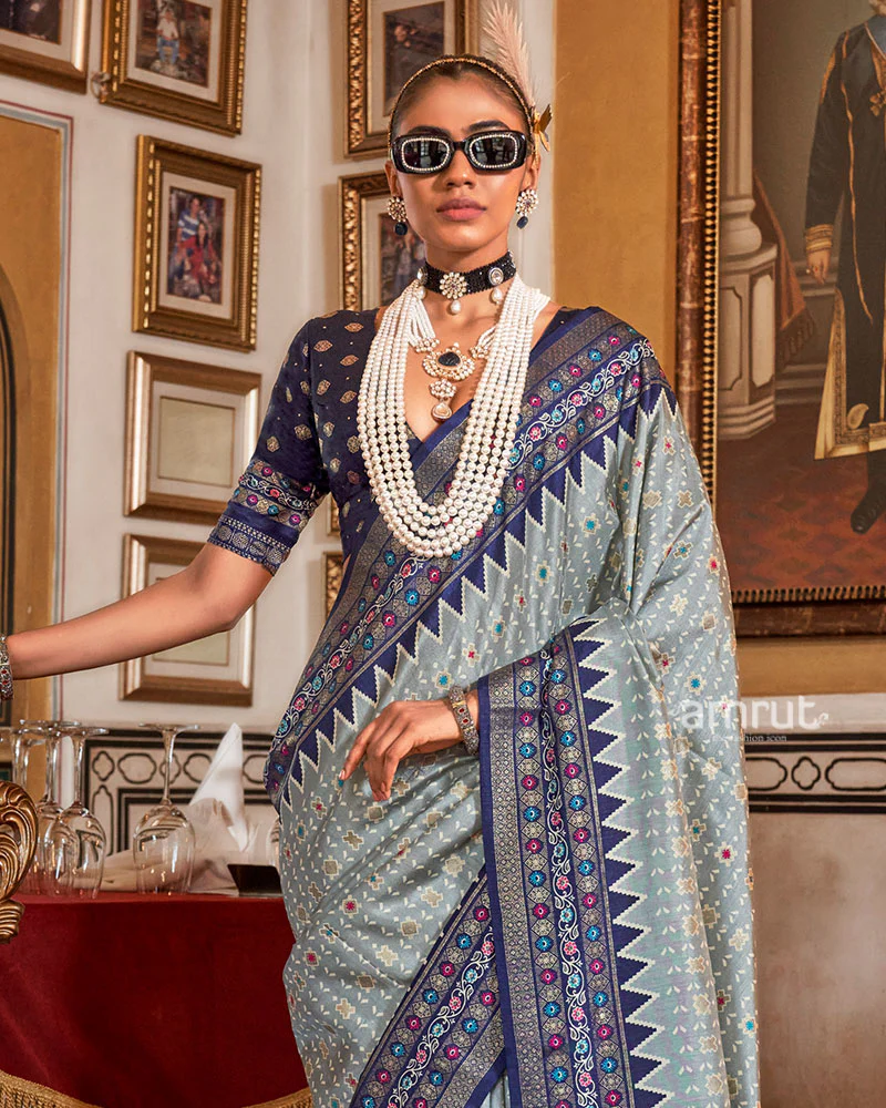 Light Gray with Navy Blue Floral Motifs Printed Border Saree and Unstitched Blouse - Image 2