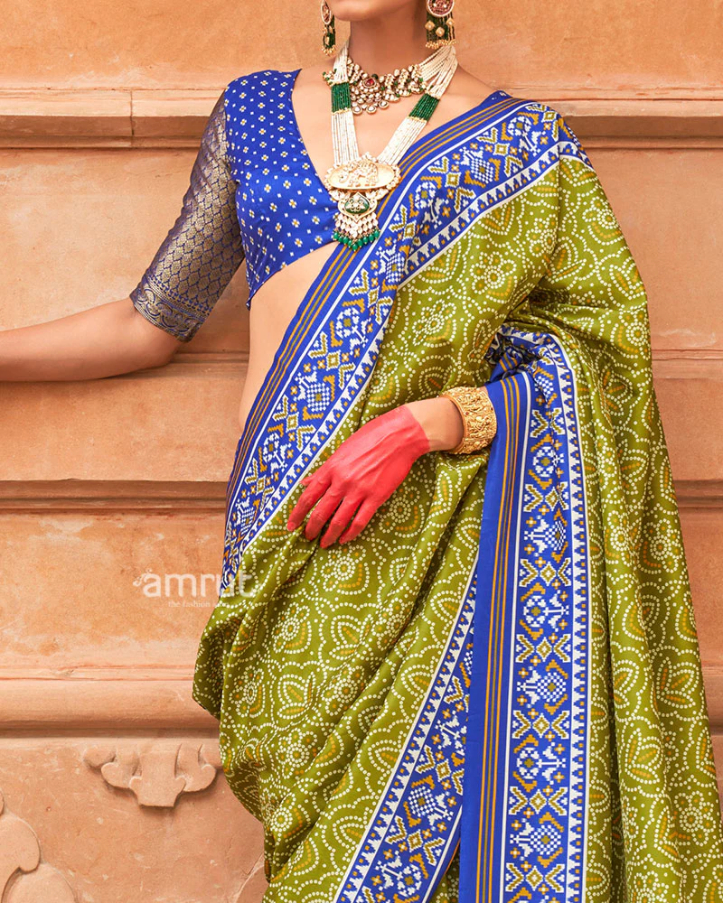 Lime Green and Royal Blue Printed Traditional Saree with Unstitched Blouse - Image 3