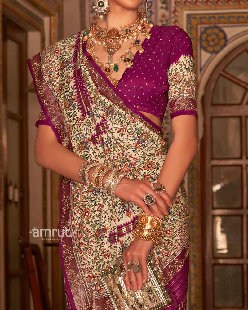 Magenta and Cream Bandhani Saree with Unstitched Blouse - Image 3