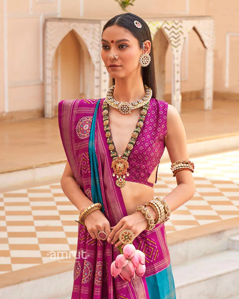 Magenta and Turquoise Printed Patola Silk Saree with Unstitched Blouse - Image 2