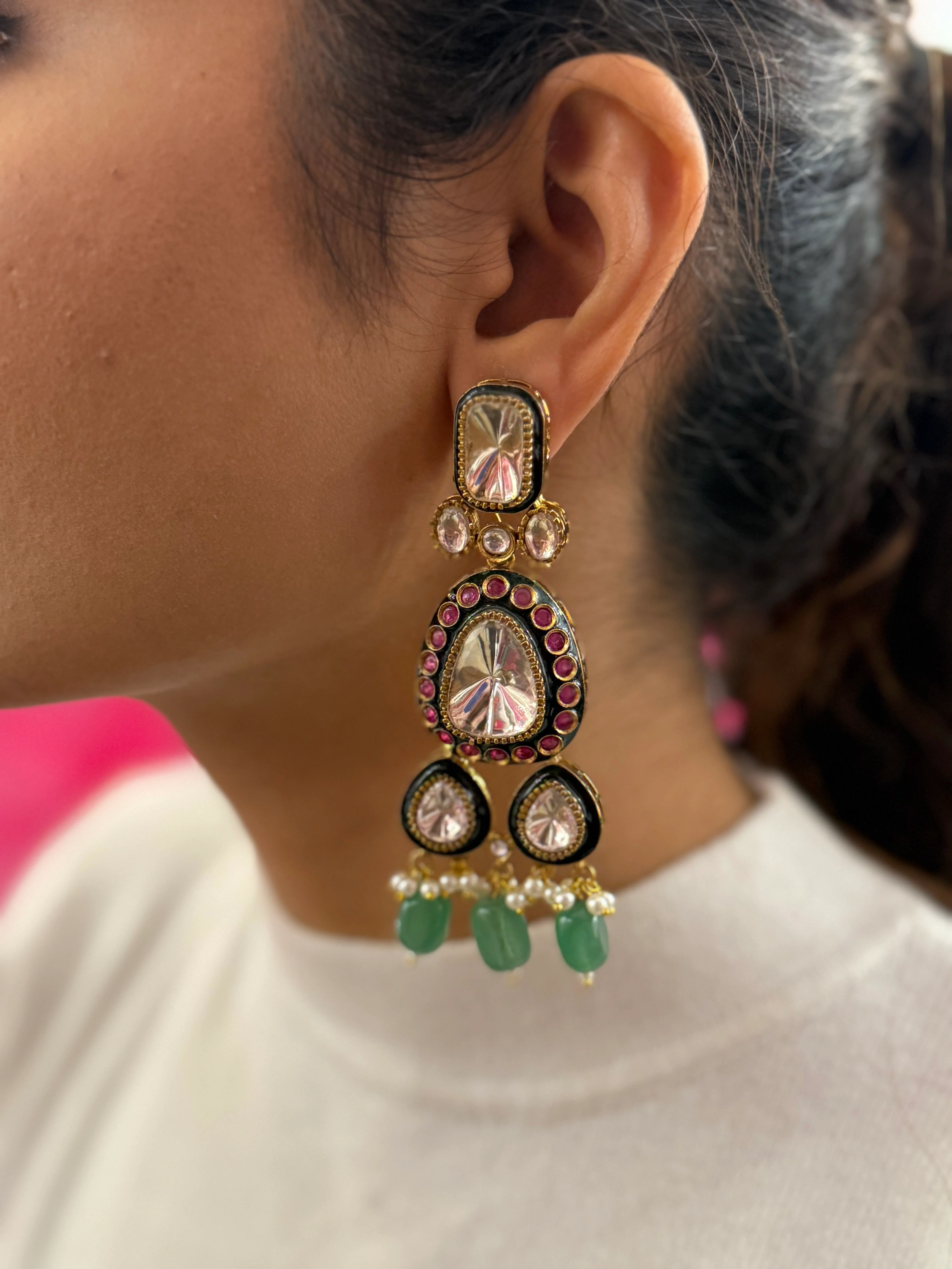 Majestic Kundan & Beaded Bridal Choker Necklace - Image 2