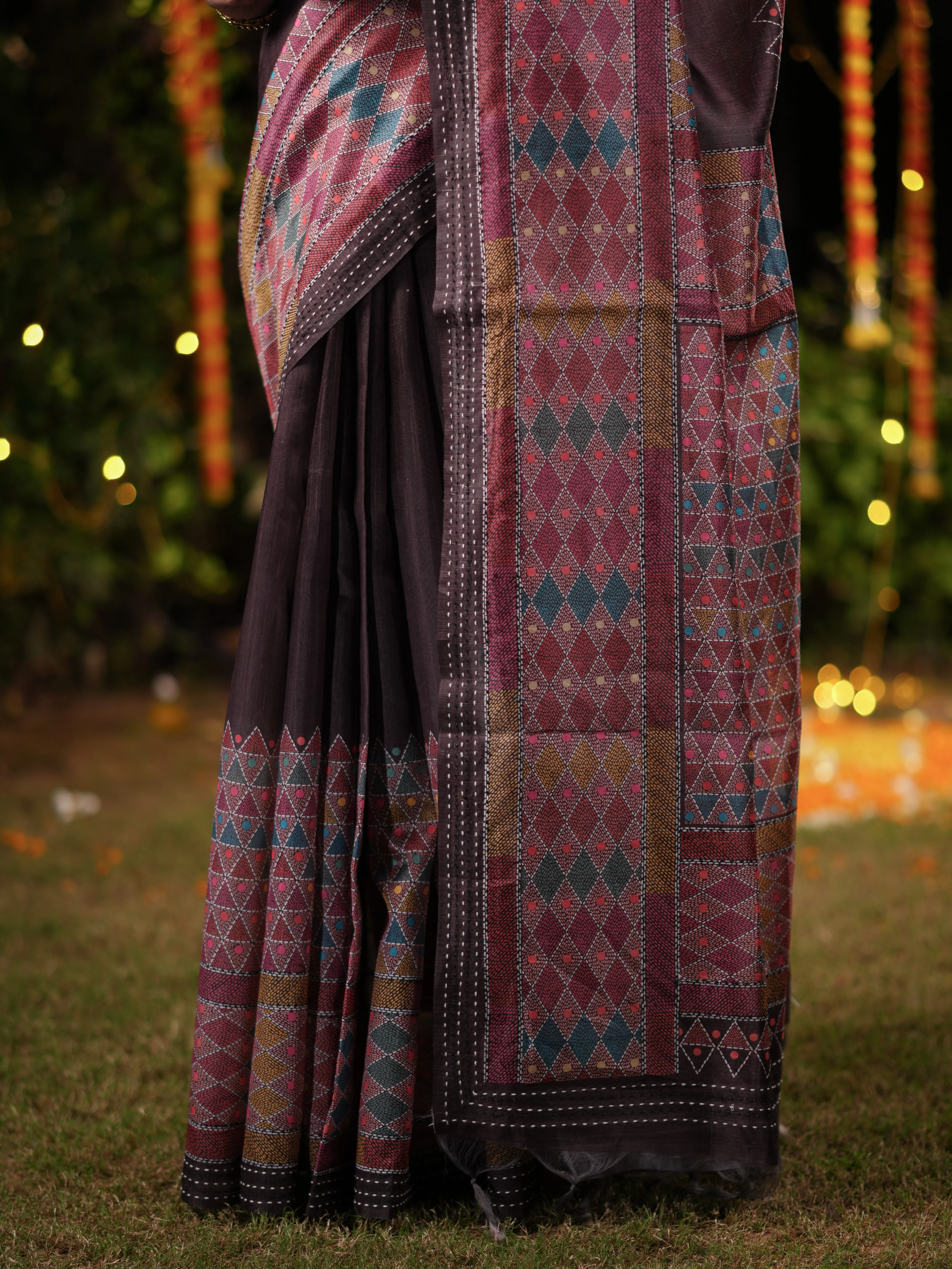 Maroon and Brown PV cotton Khadi Saree with Geometric Print and Unstitched Blouse - Image 7