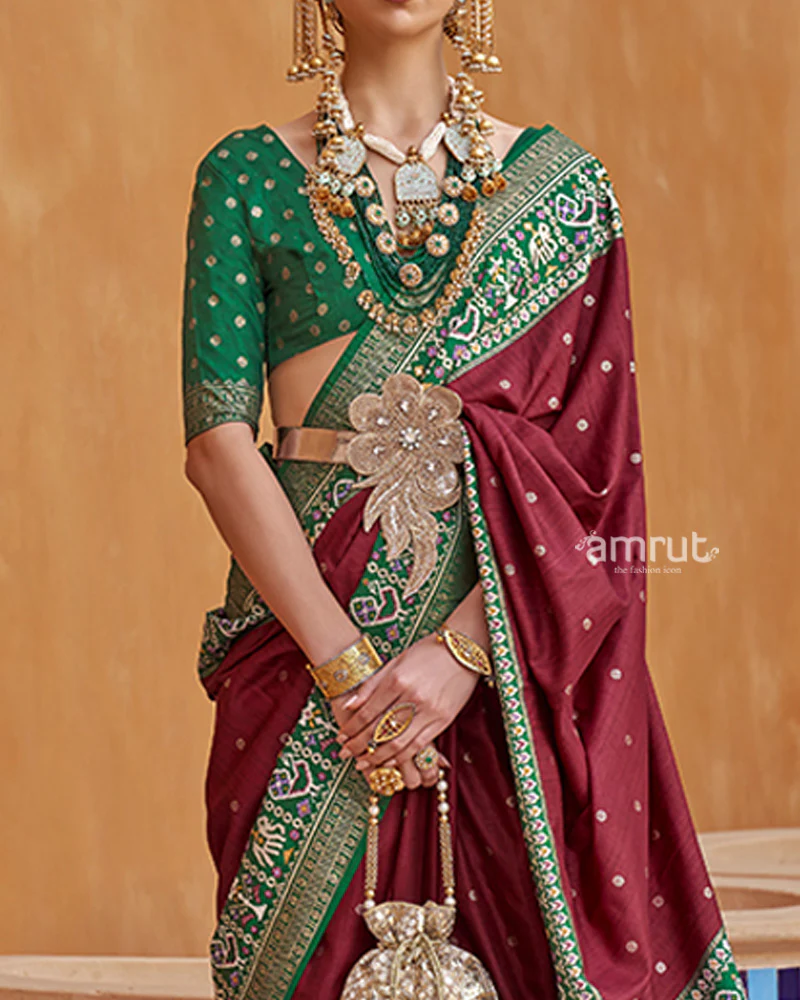 Maroon Zari Weaving Green Border Saree in Patola Silk with Unstitched Blouse - Image 3