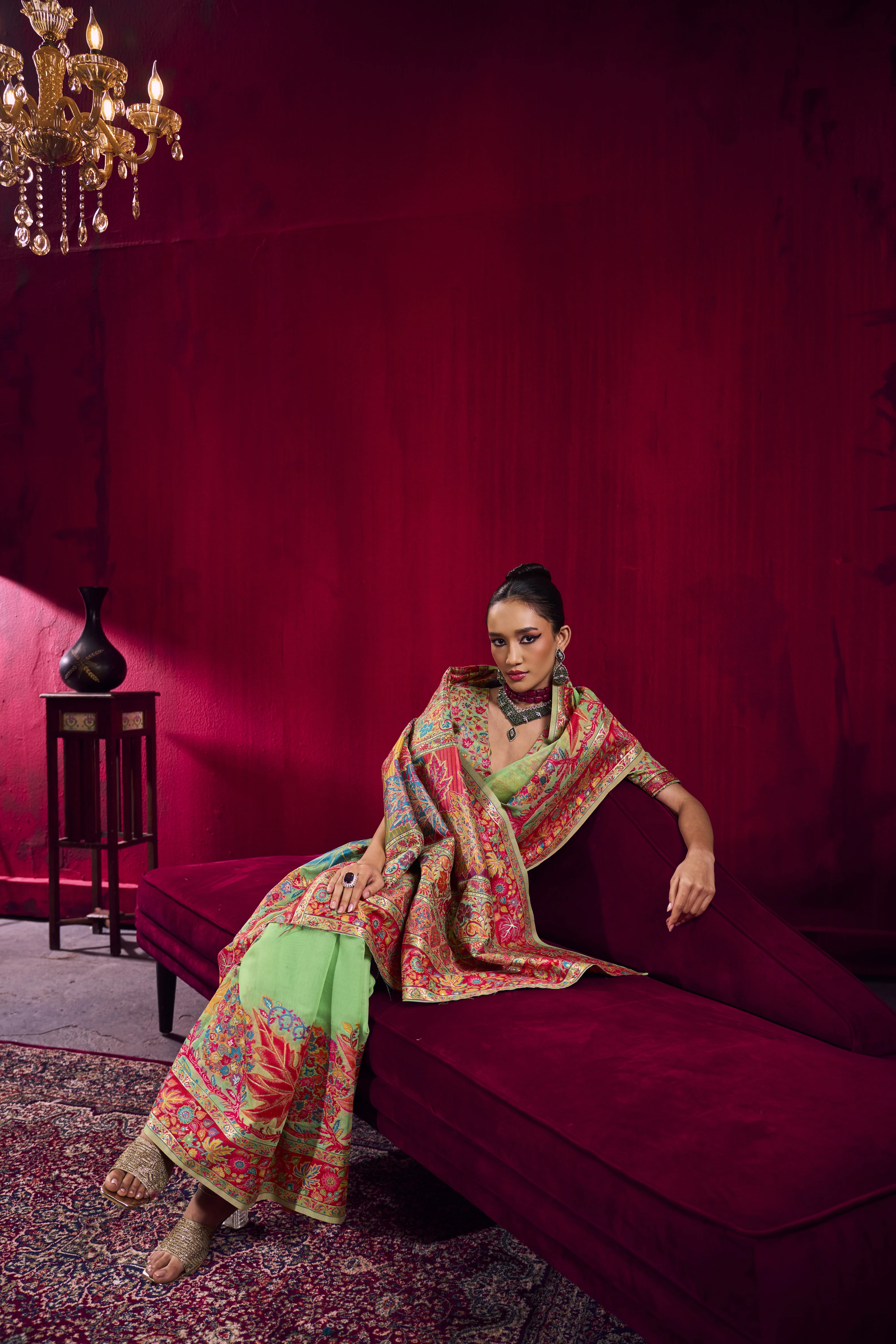 Mehendi Green Kashmiri Modal Pashmina Saree with Multicolor Floral Weaving - Image 5