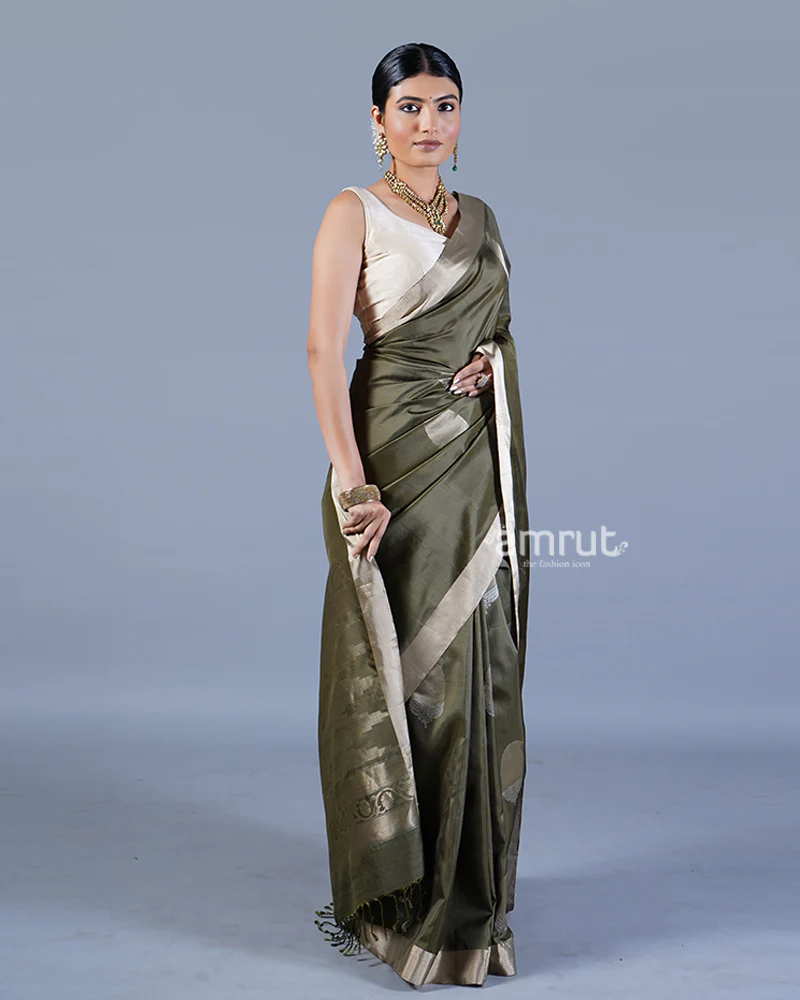 Mehendi Green with Golden Zari Leaf Patterns and Geometric Motifs Saree with unstitched blouse - Image 5