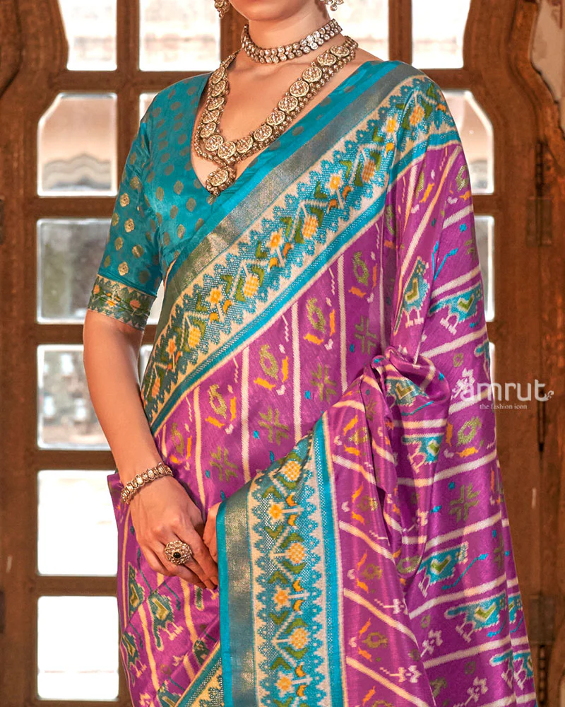 Mulberry Violet Patola Printed Silk Saree with Unstitched Blouse - Image 3