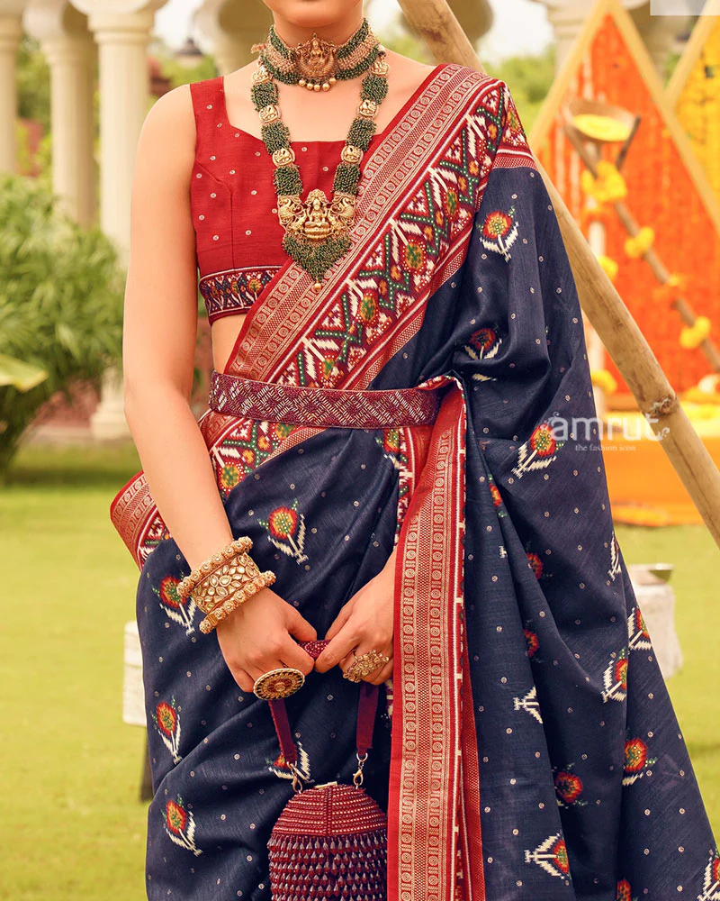 Navy Blue and Maroon Printed Patola Silk Saree with Zari Border and Unstitched Blouse - Image 3