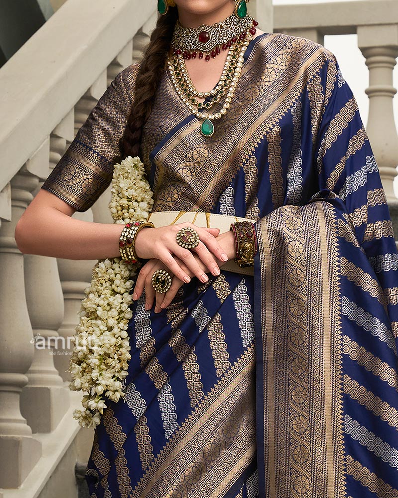 Navy Blue Banarasi Silk Saree with Intricate Zari Weaving and Unstitched Blouse - Image 3
