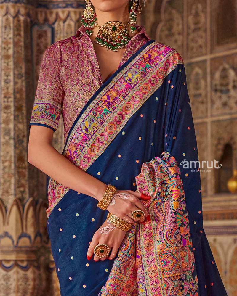 Navy Blue with Floral Motifs Printed Border Saree and Unstitched Blouse - Image 3