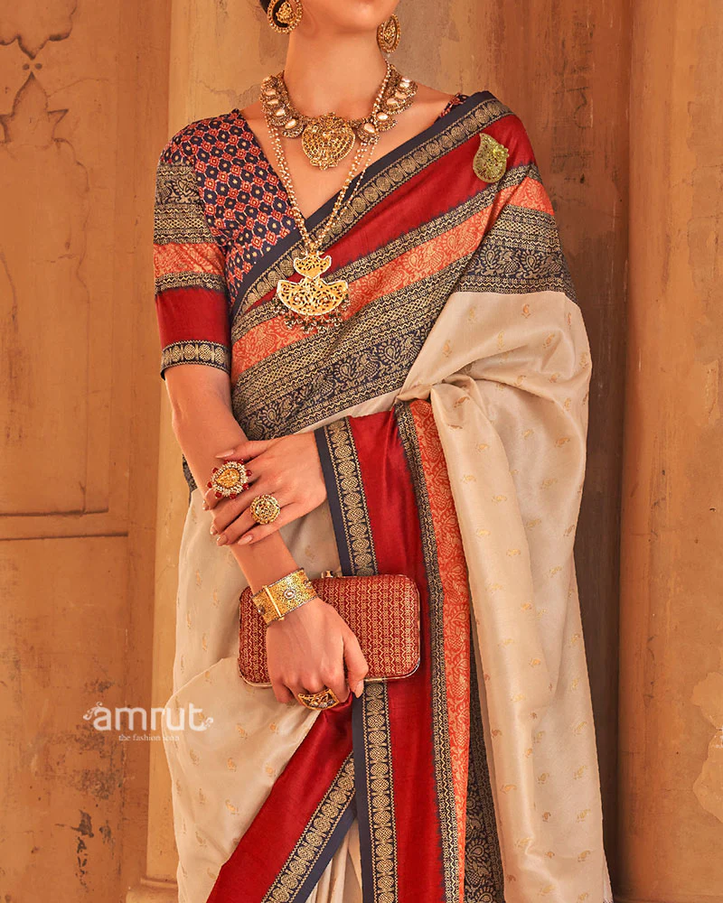 Off White and Multicolor Printed Patola Silk Saree with Unstitched Blouse - Image 3