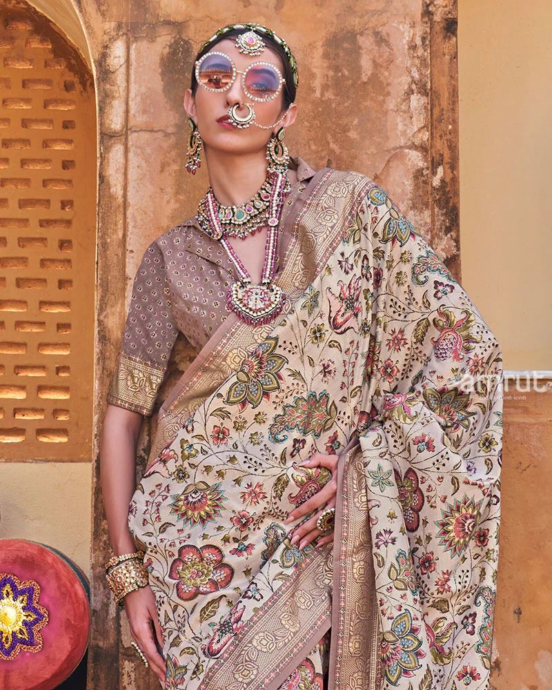 Pastel Cream Floral Printed Silk Saree with Unstitched Blouse - Image 2