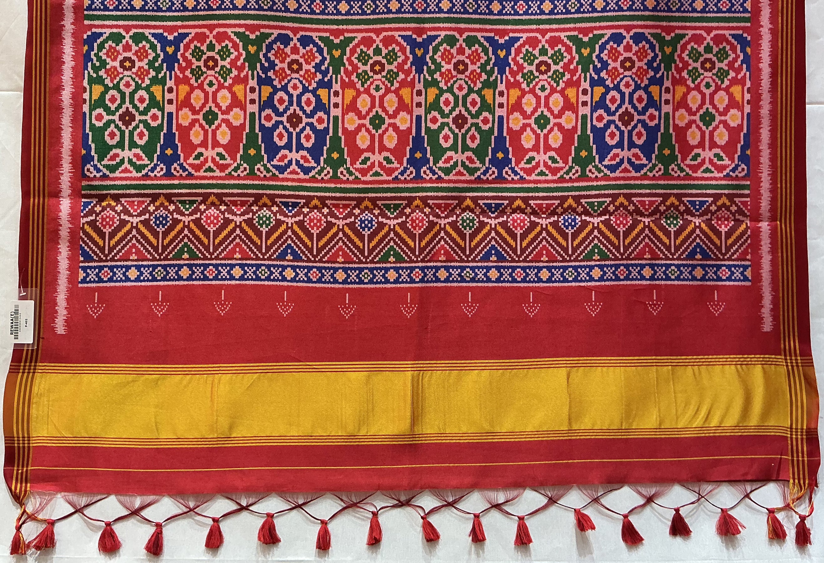 Patan Patola Inspired Mustard Yellow Saree with Traditional Geometric Motifs & Heritage Border P402 - Image 3