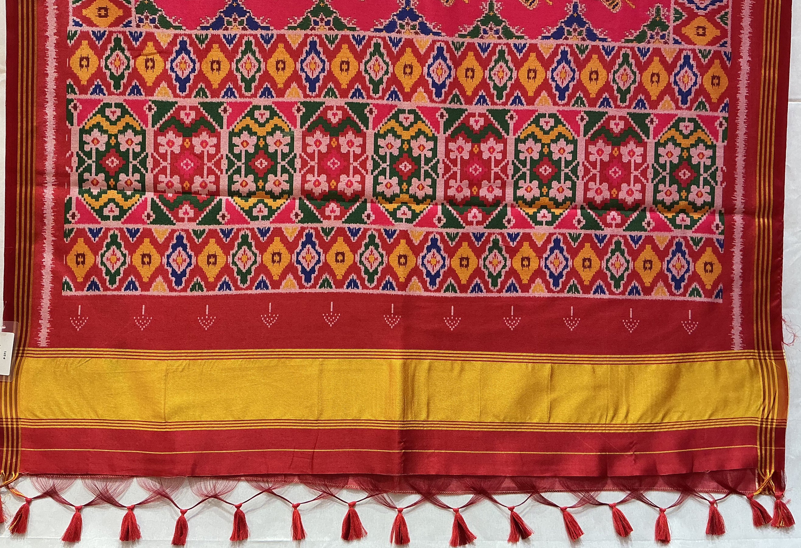 Patan Patola Inspired Rani Pink Saree with Traditional Buta Motifs & Multicolour Heritage Border P371 - Image 3
