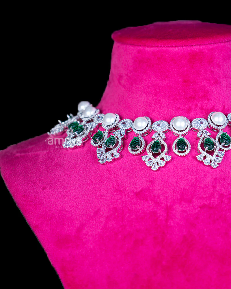 Pearl, Diamond, and Emerald-Cut Green Gemstone Necklace with Earrings Set - Image 2